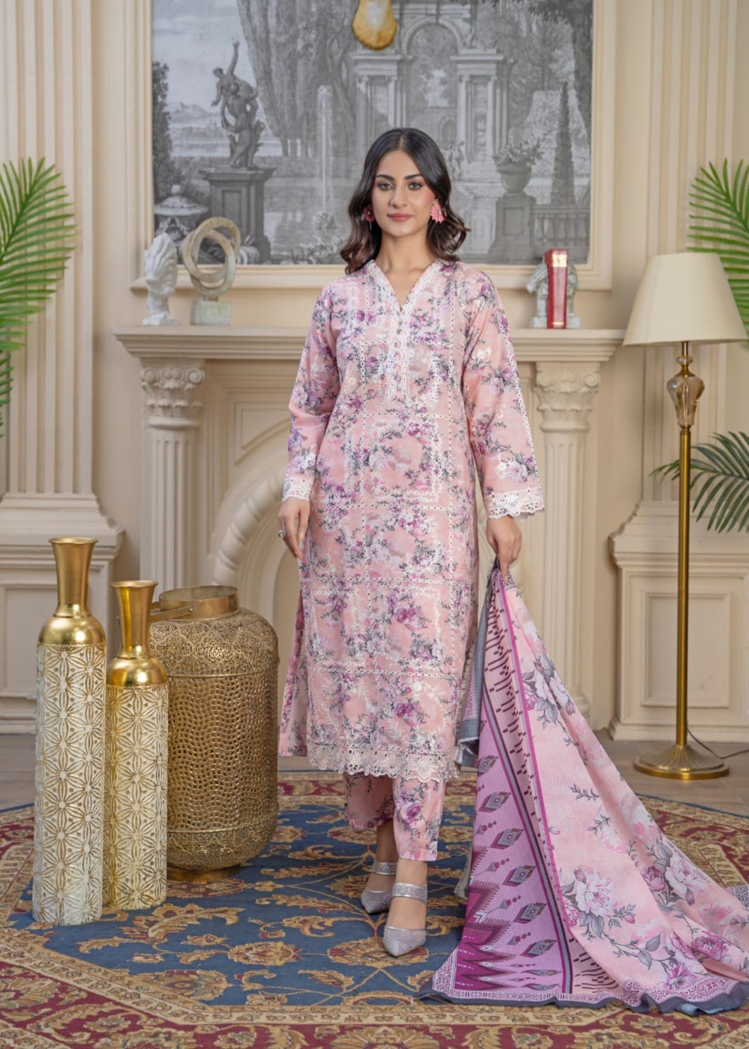 textured lawn Kurta Set in Pink