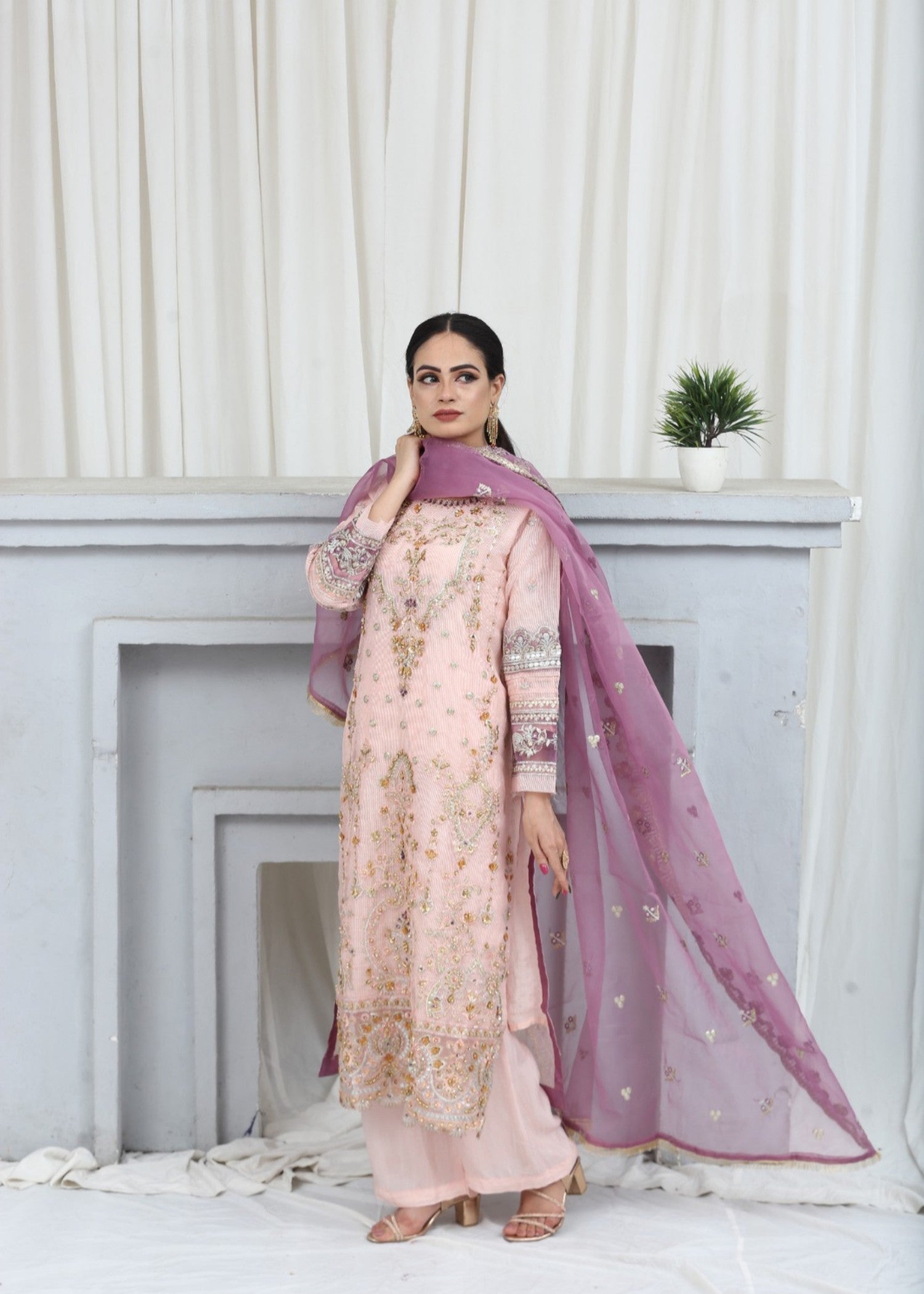 khaddi net Kurta Set in Cherry blossom pink