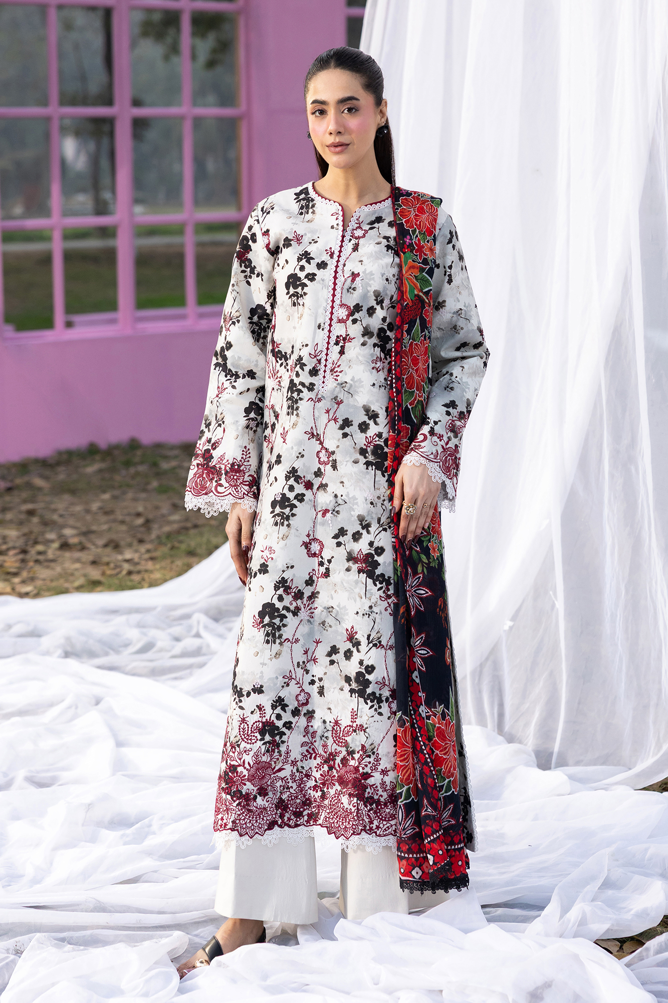 Printkari Lawn – E-10