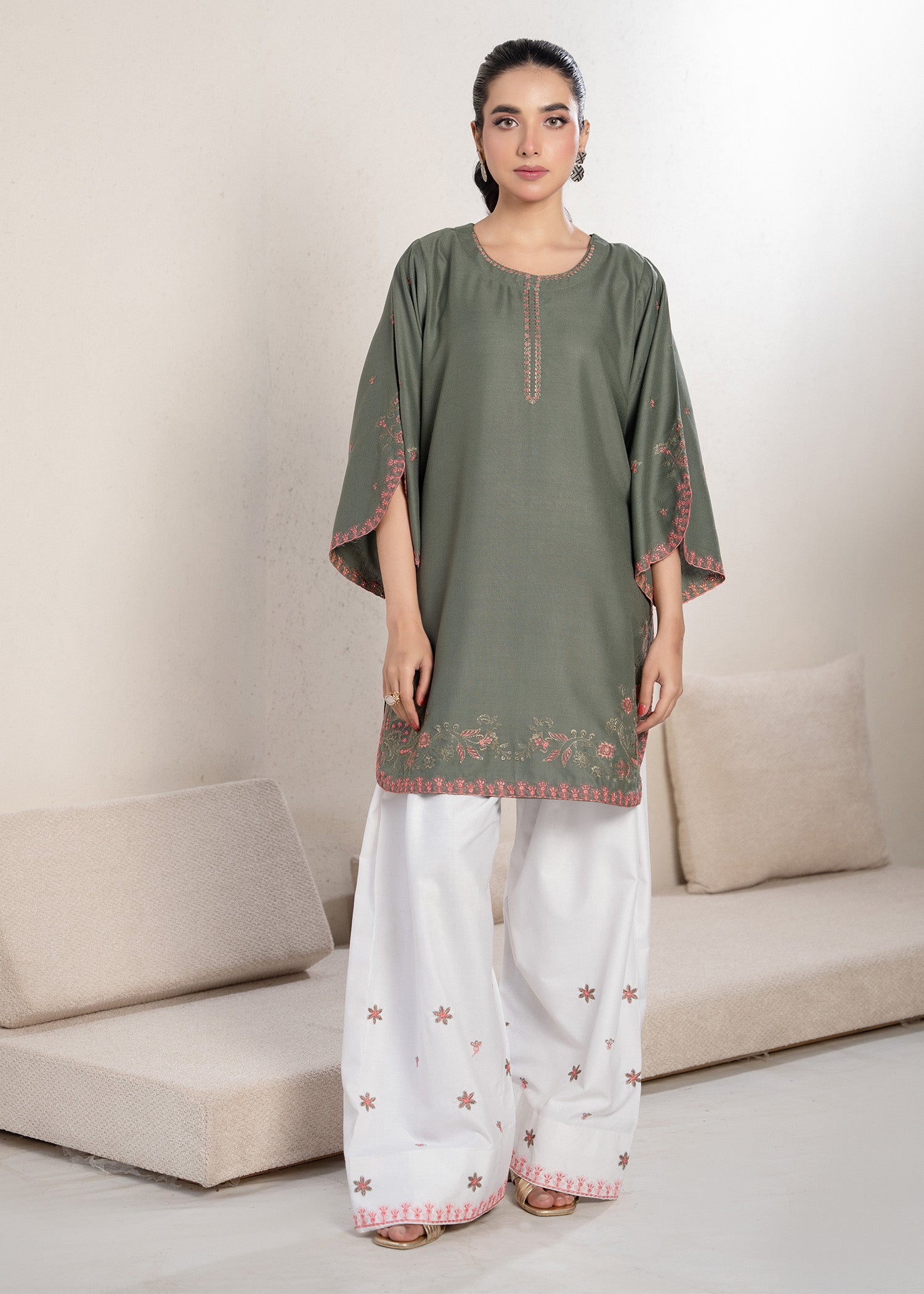 wool viscose Kurta Set in Moss green