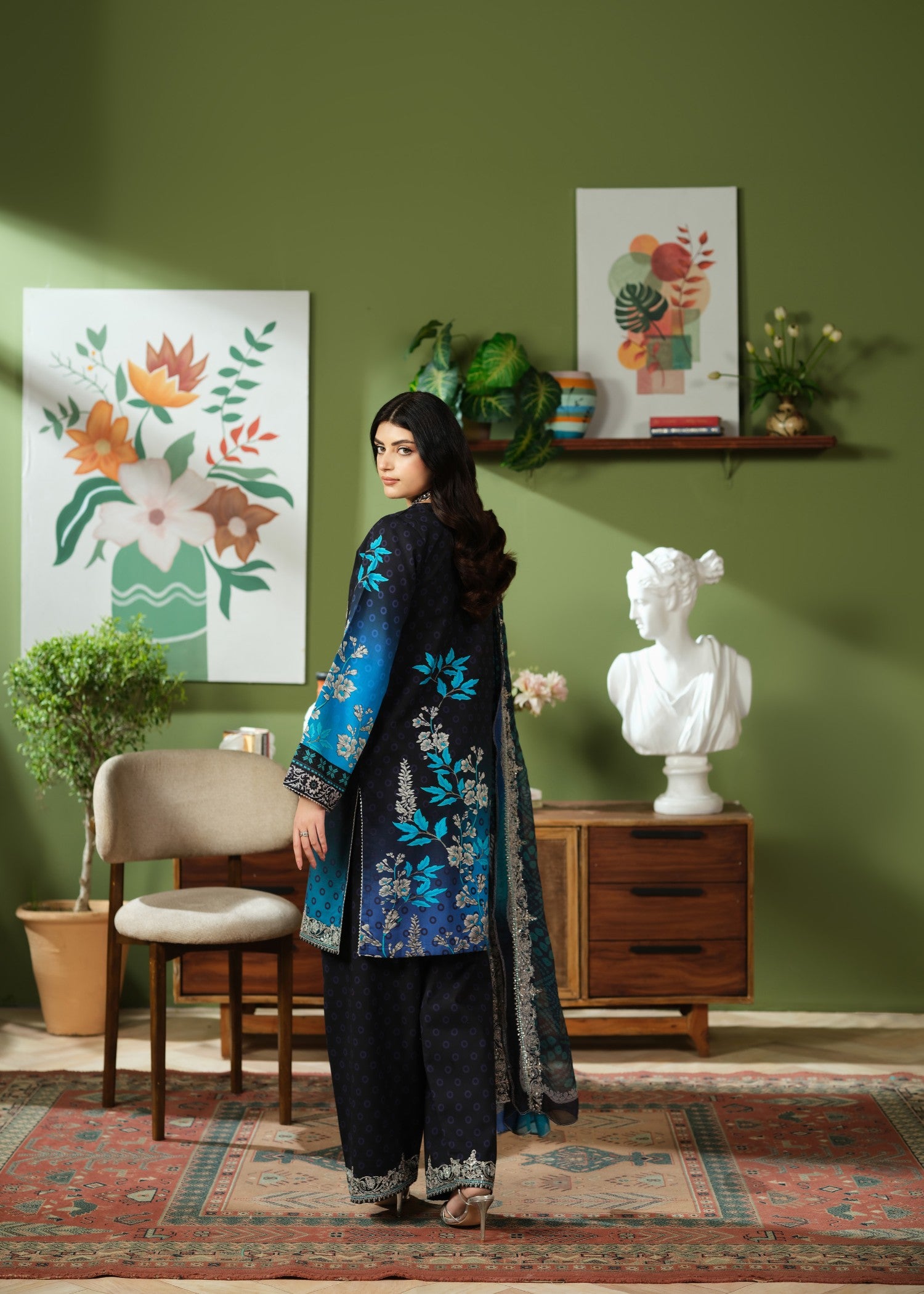 cambric cotton Kurta Set in Blue, black