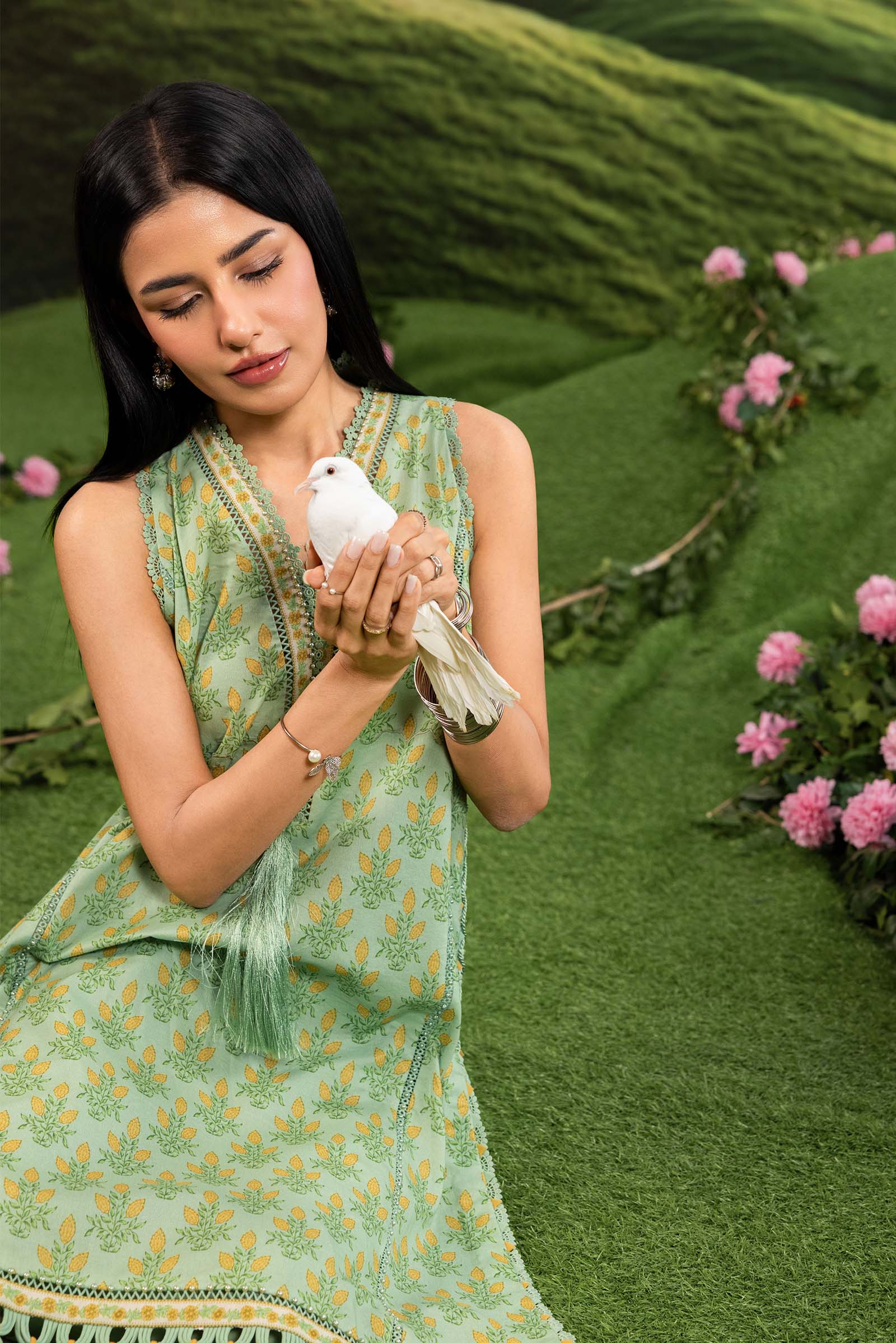 MBasics Dreamscape Lawn – MB1412B