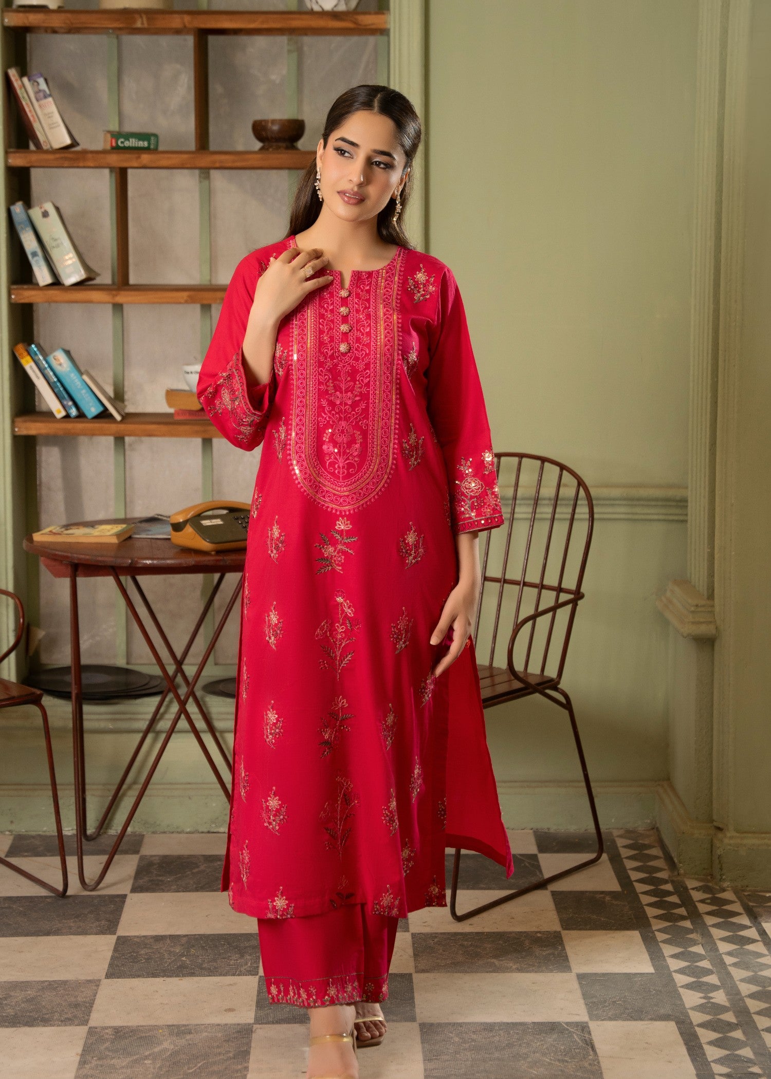 lawn cotton Kurta Set in Raspberry pink