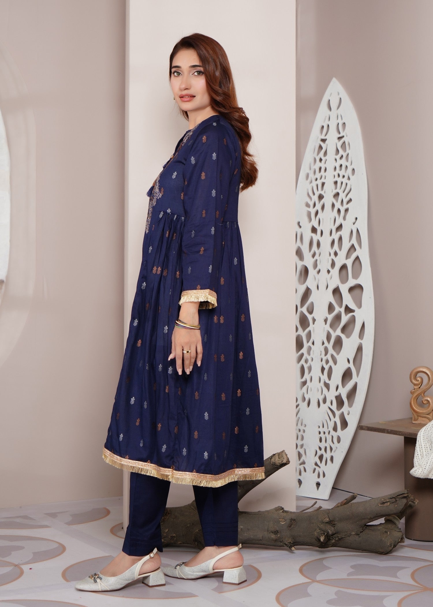 jacquard Pishwas in Navy blue