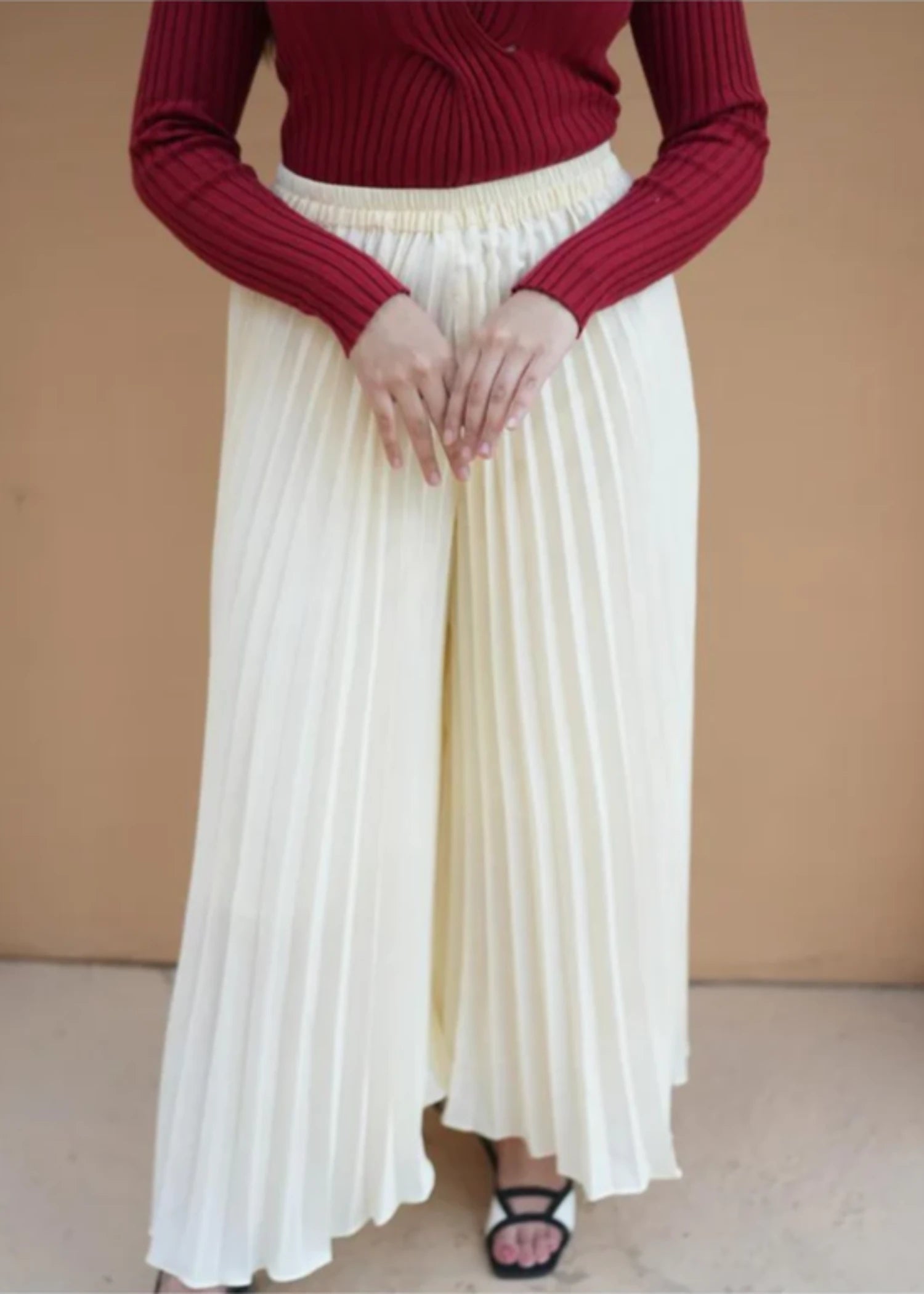 linen Trousers in Ivory