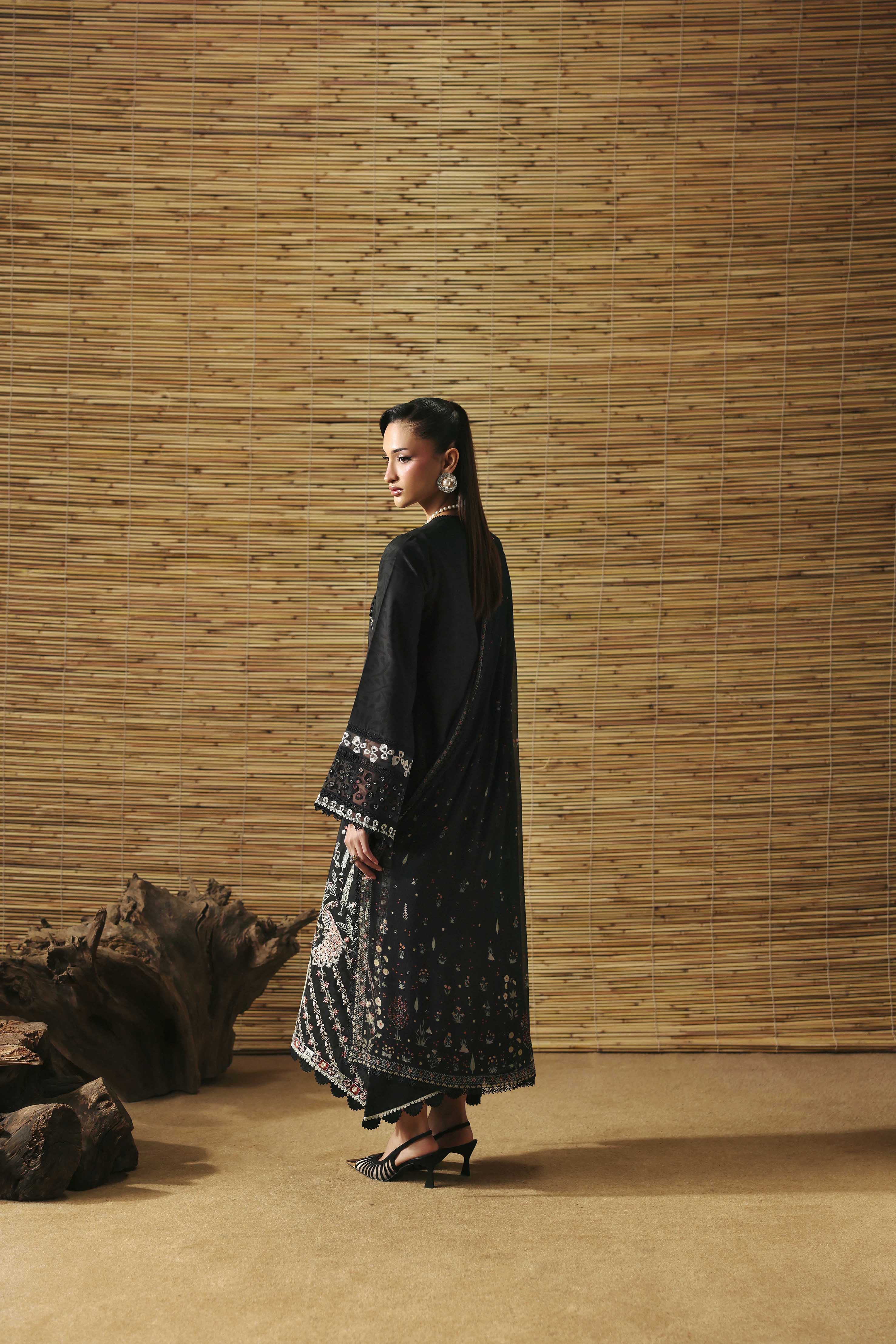 Luxury Lawn – SL-05-26-V2