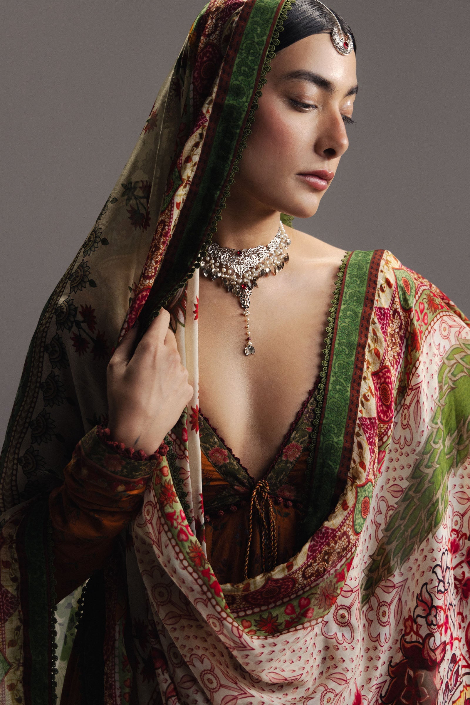 Anarkali Festive Luxury Lawn – Zarfashan-D9