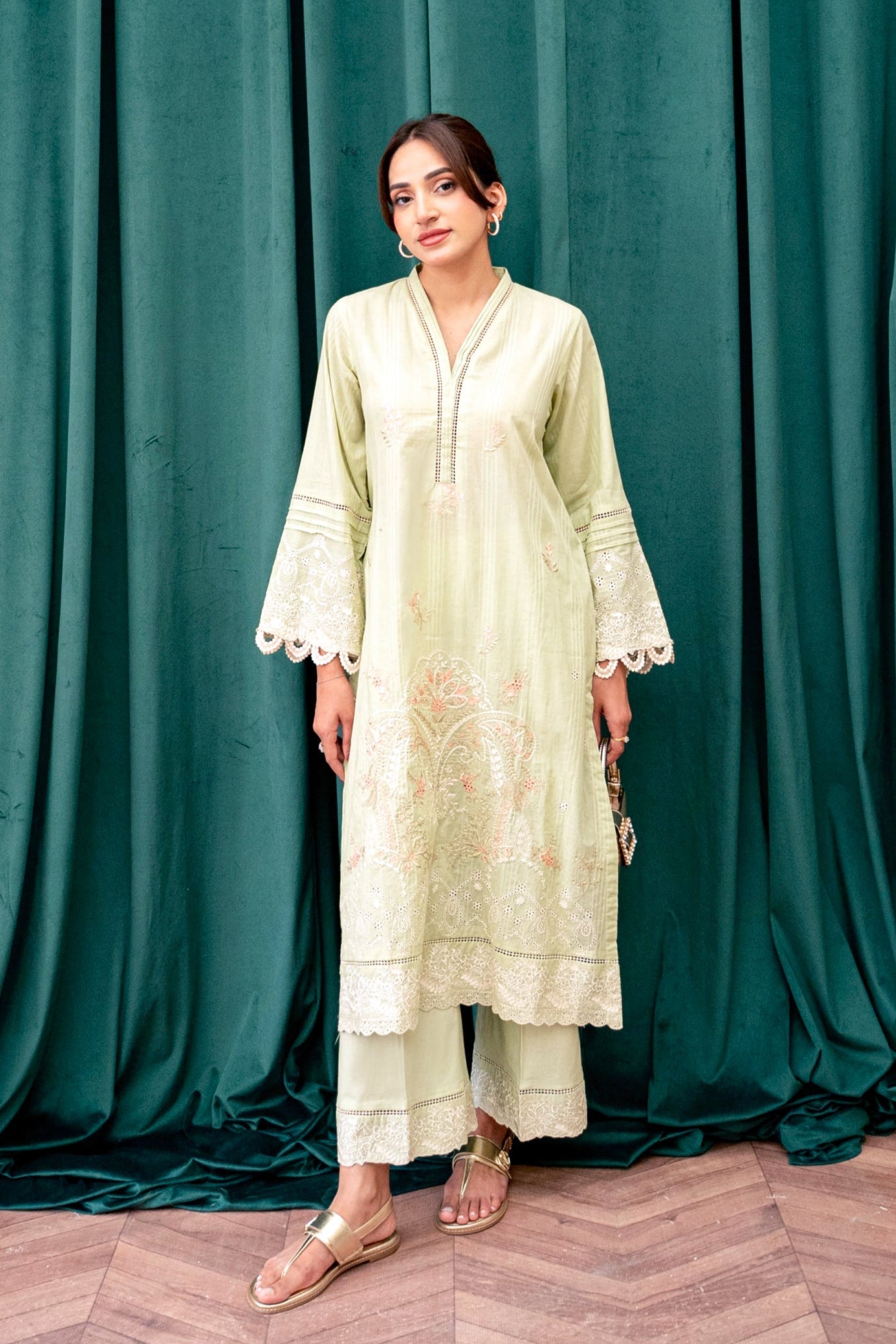 lawn Kurta Set in Light yellow