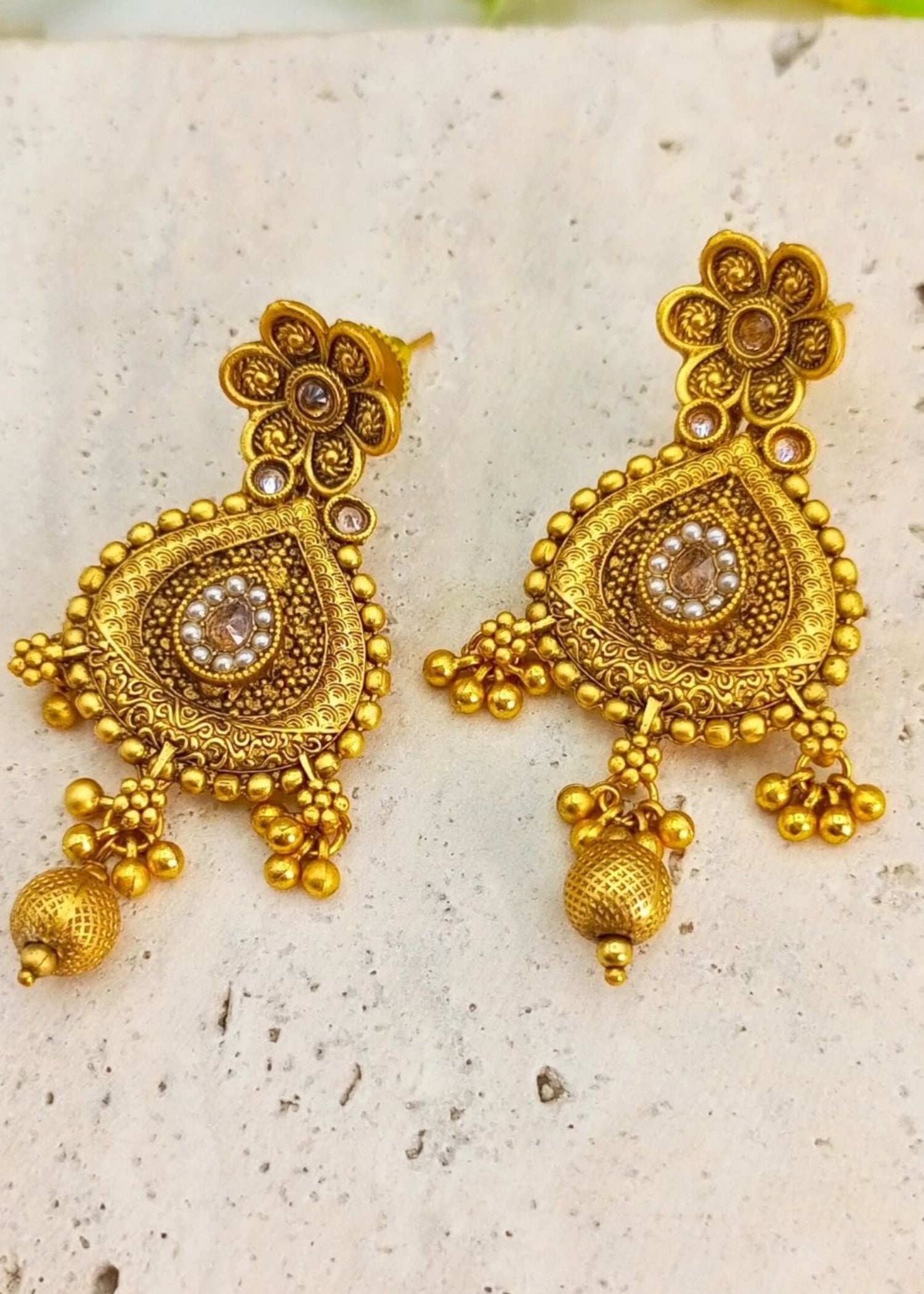 Earrings in Pearl white Color by - Trendy Women Earrings NCK5083