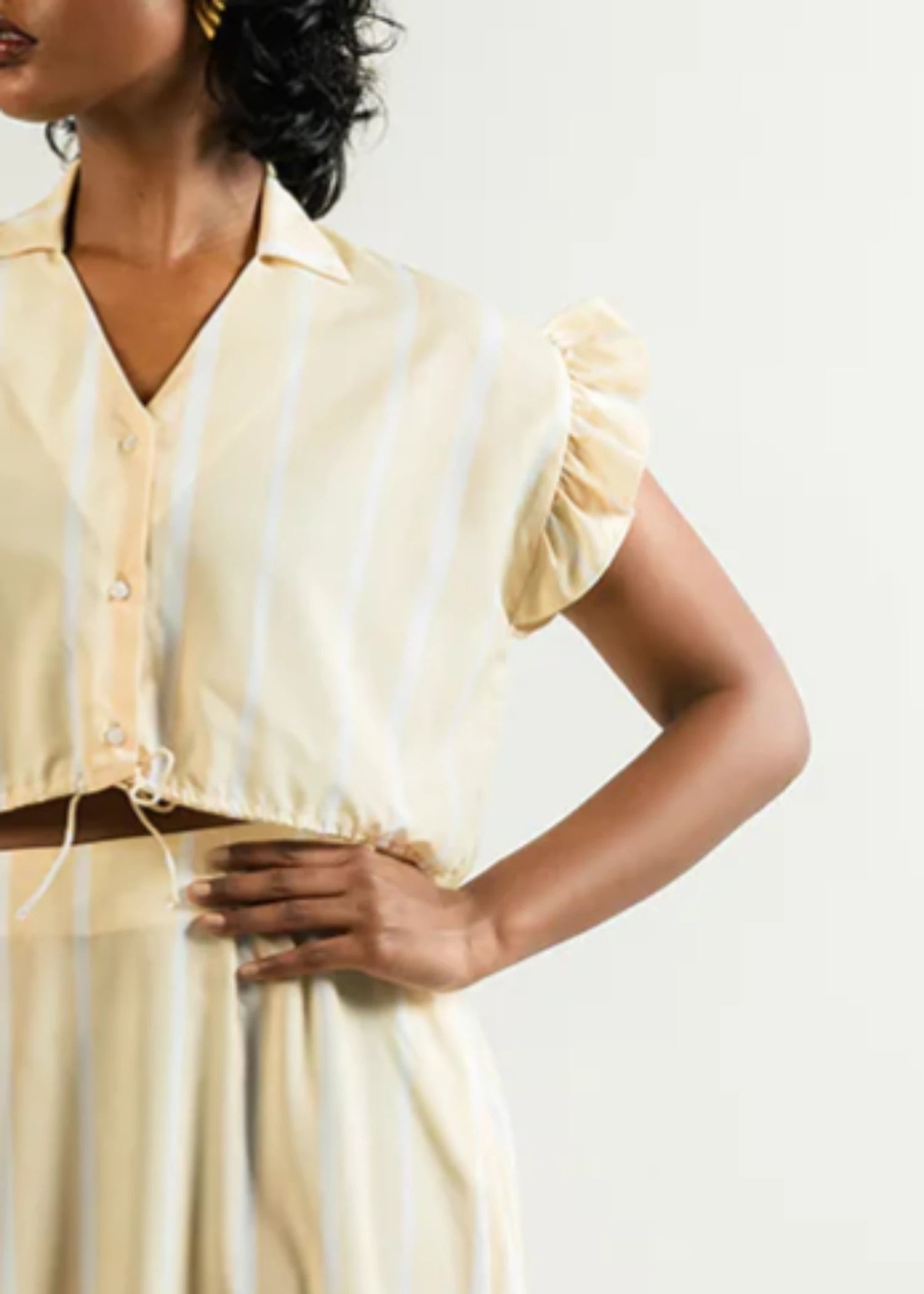 crepe Top in Ivory