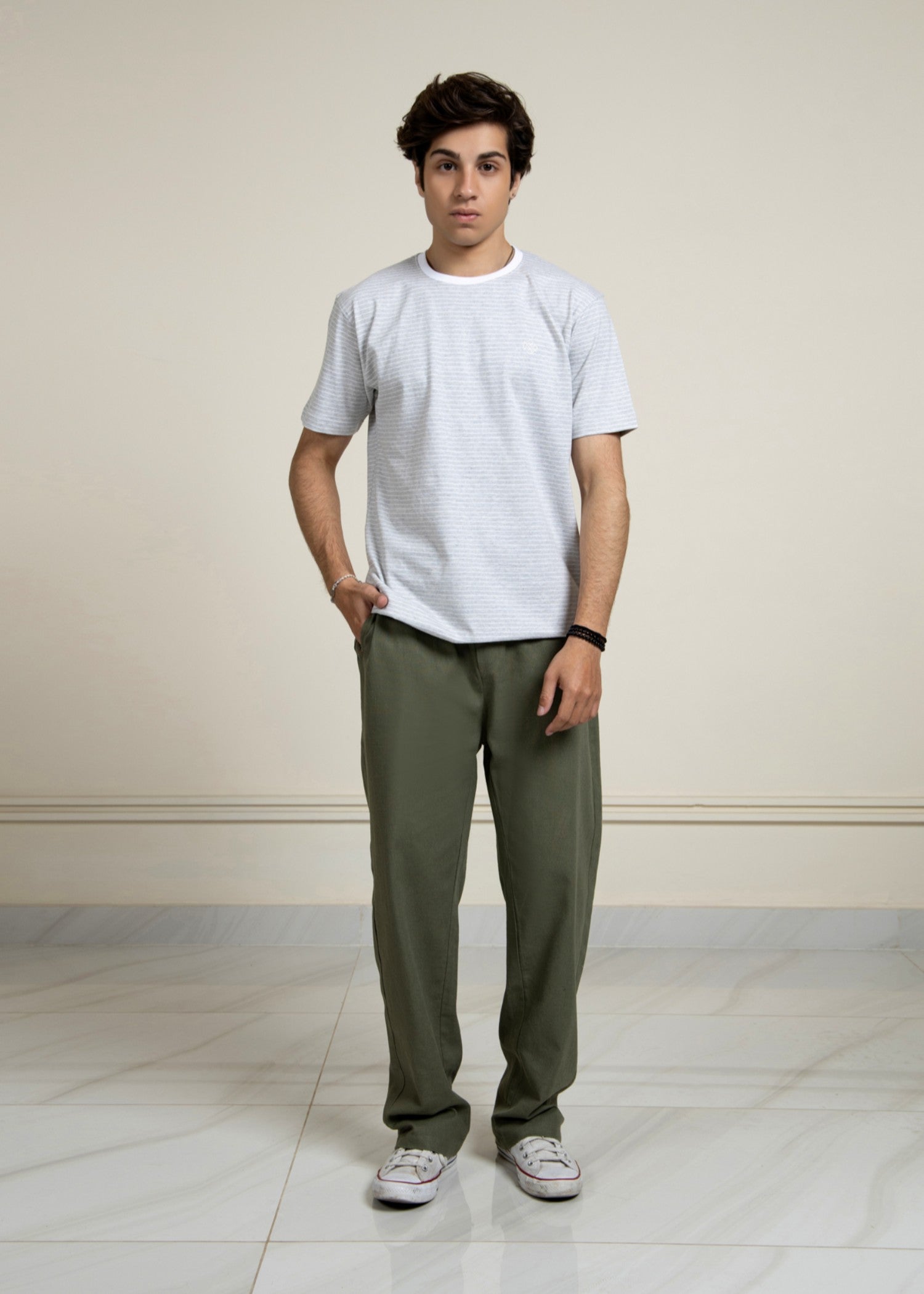 cotton jersey T Shirt in White, light grey