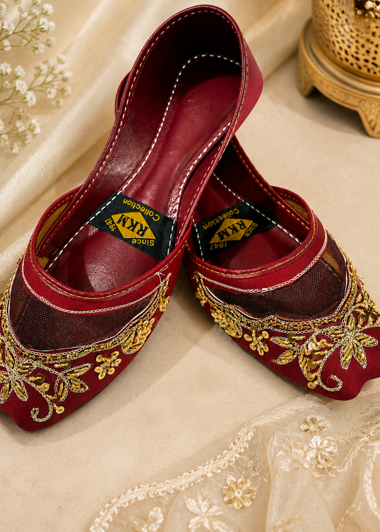 Khussa in Maroon by - High Quality Women Khussa YCL9112