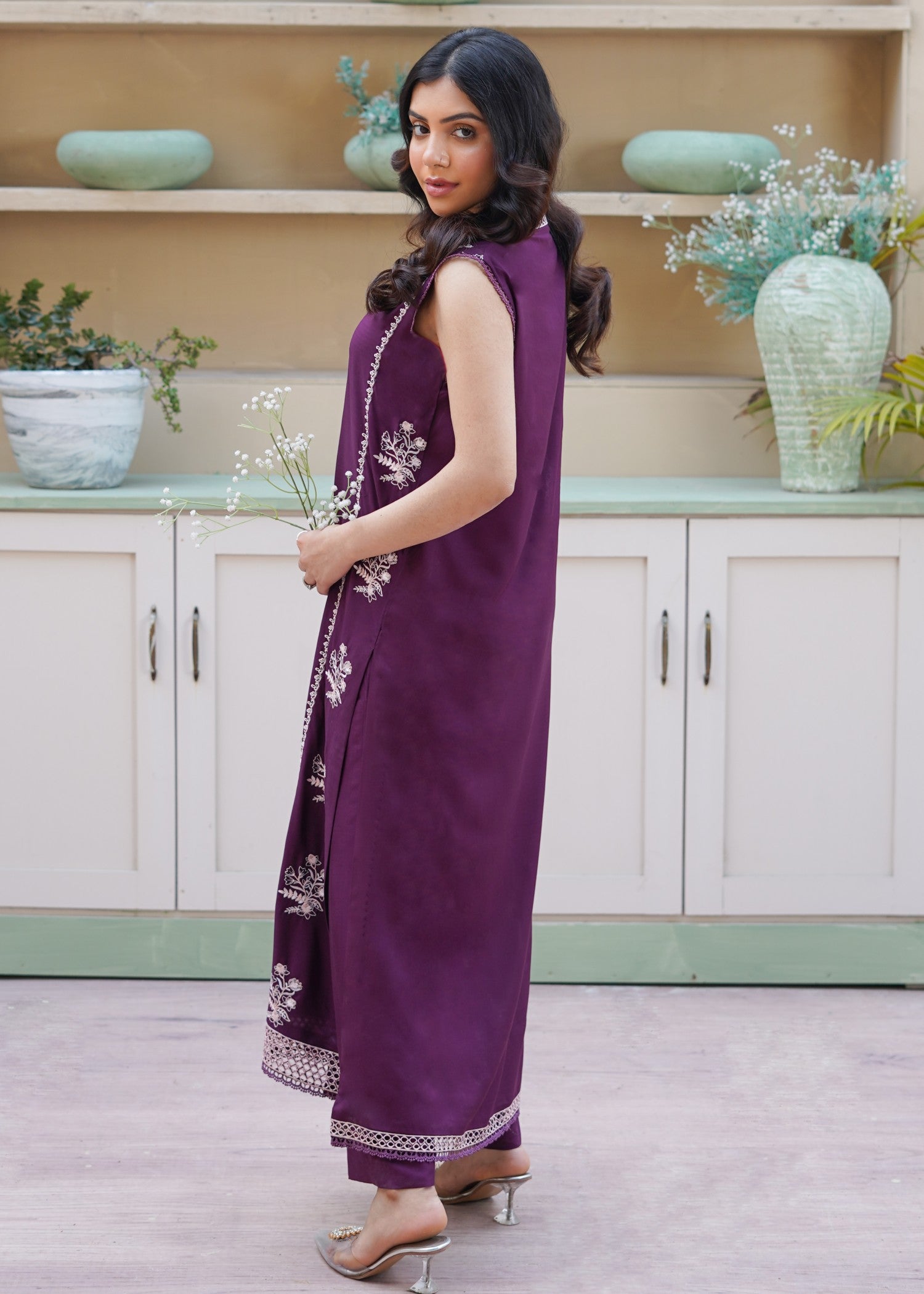 arabic lawn Kurta Set in Deep purple