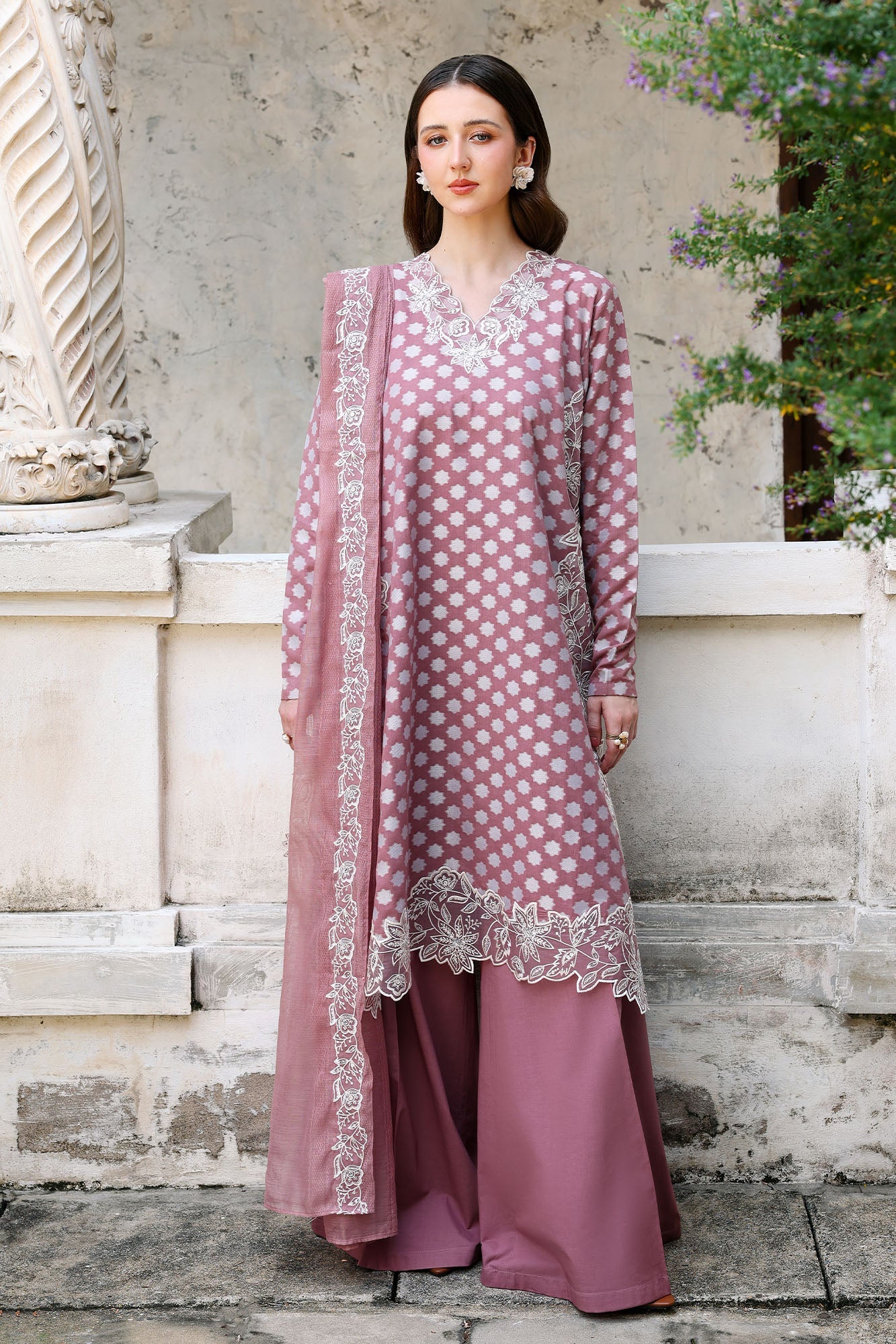 Eid Lawn Edit – Ash Rose