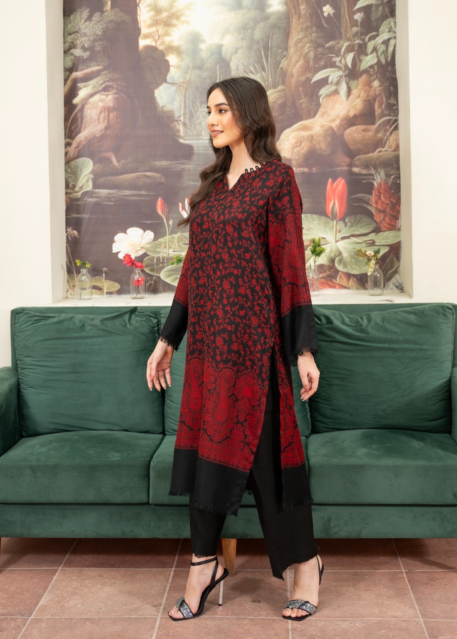 pashmina wool Kurta Set in Black, maroon