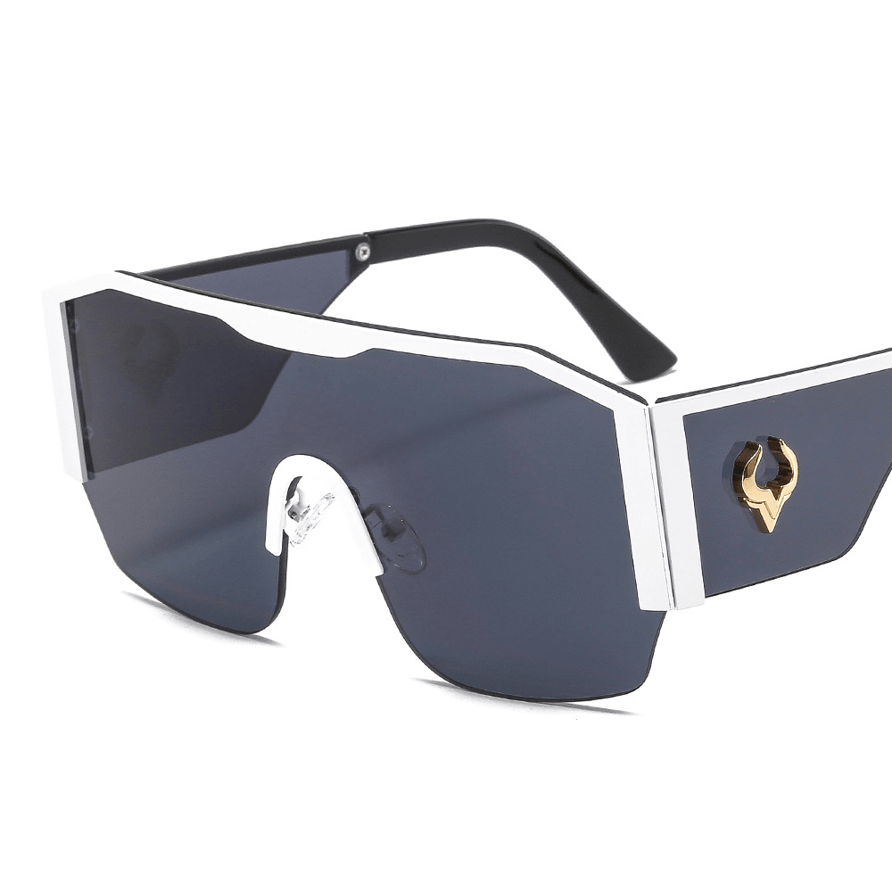 Retro Metal Modern Glamour Large Frame Sunglasses