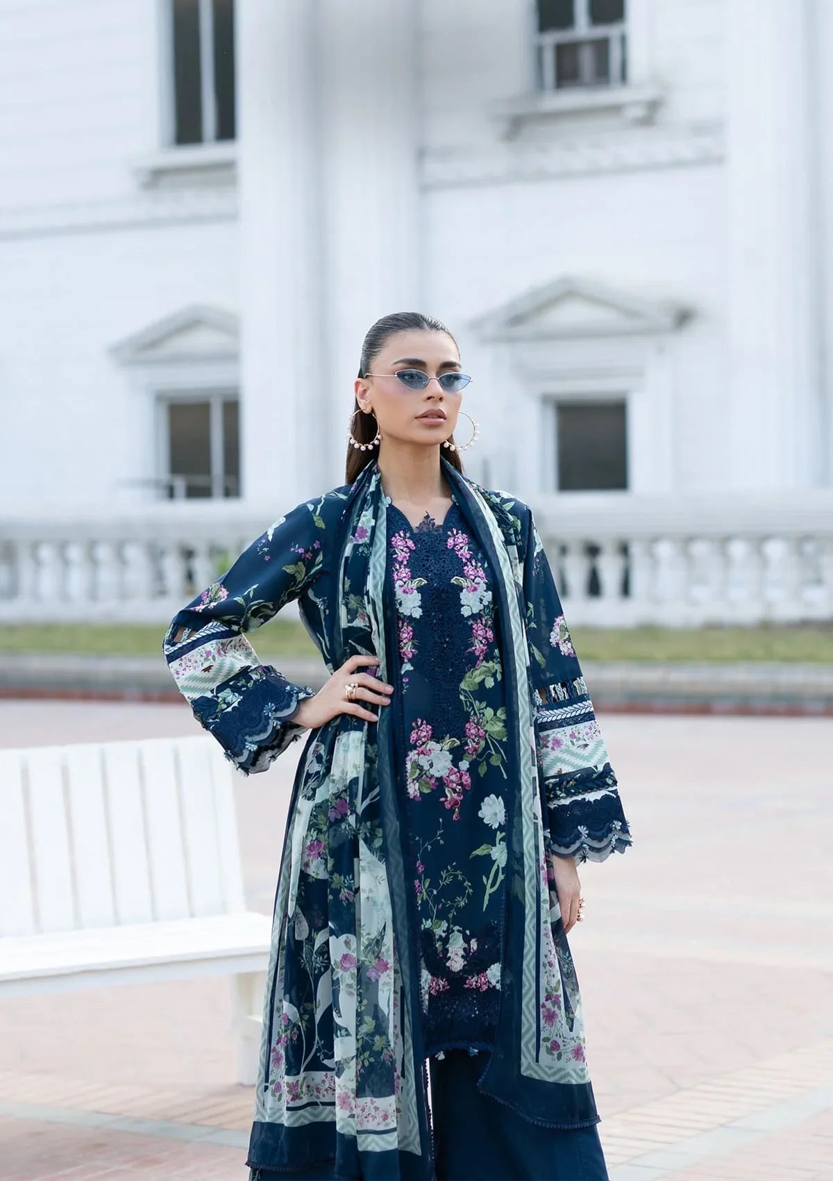 Signature Lawn Edit – 3a Mariel