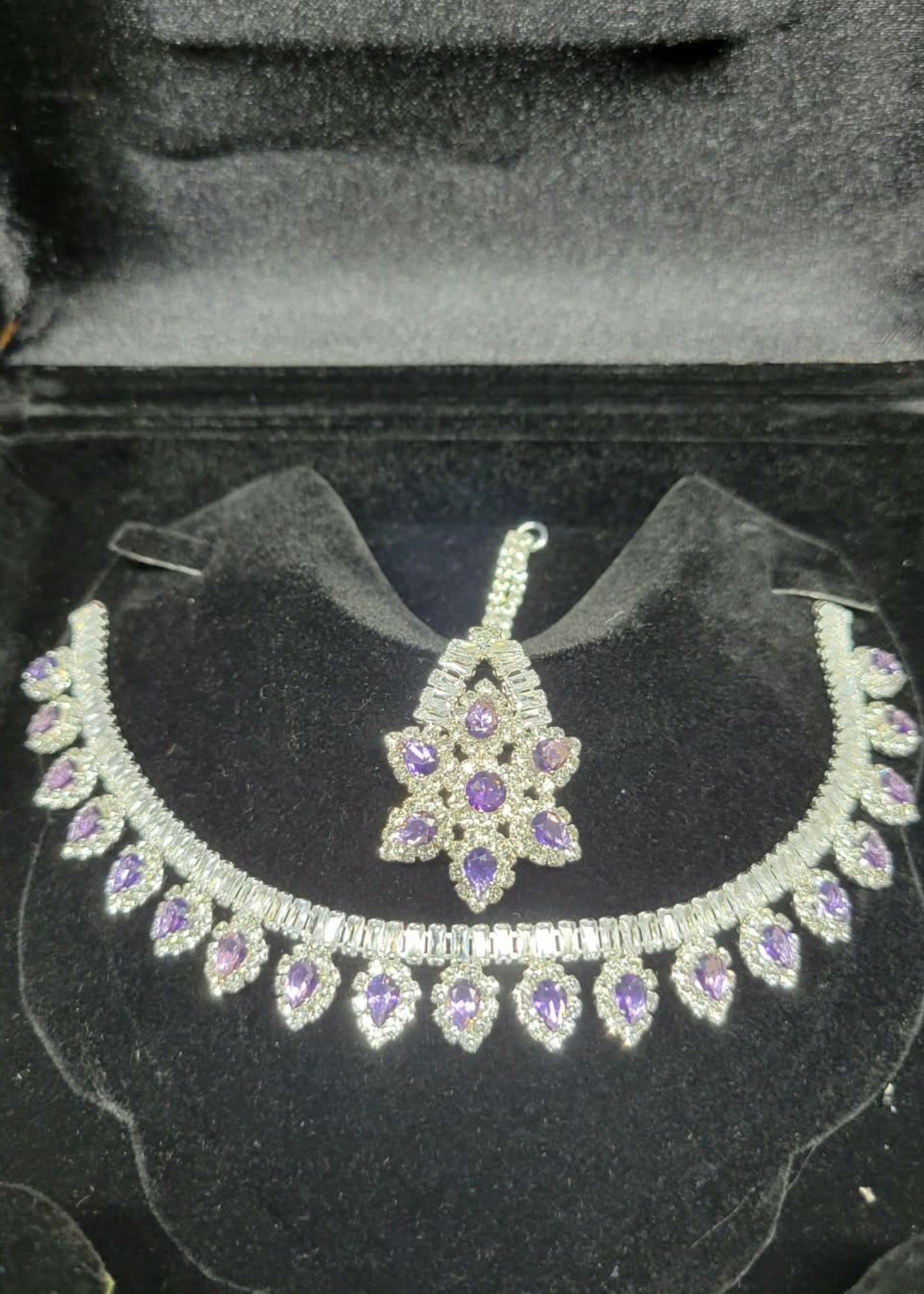 Jewelry Set in Purple heart Color by - Trendy Women Jewelry Set WUT1665