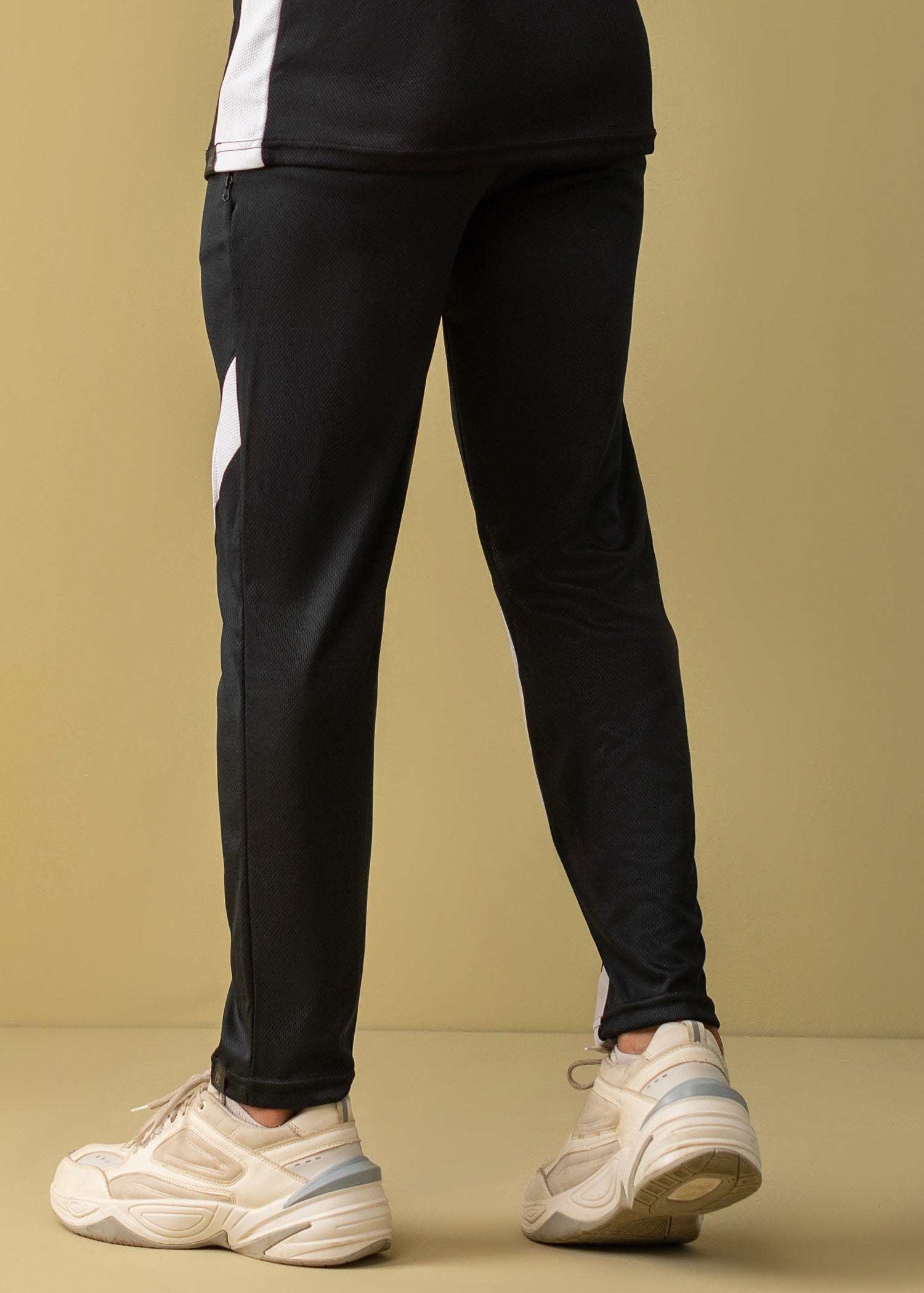 pearl mesh net Trousers in White, black