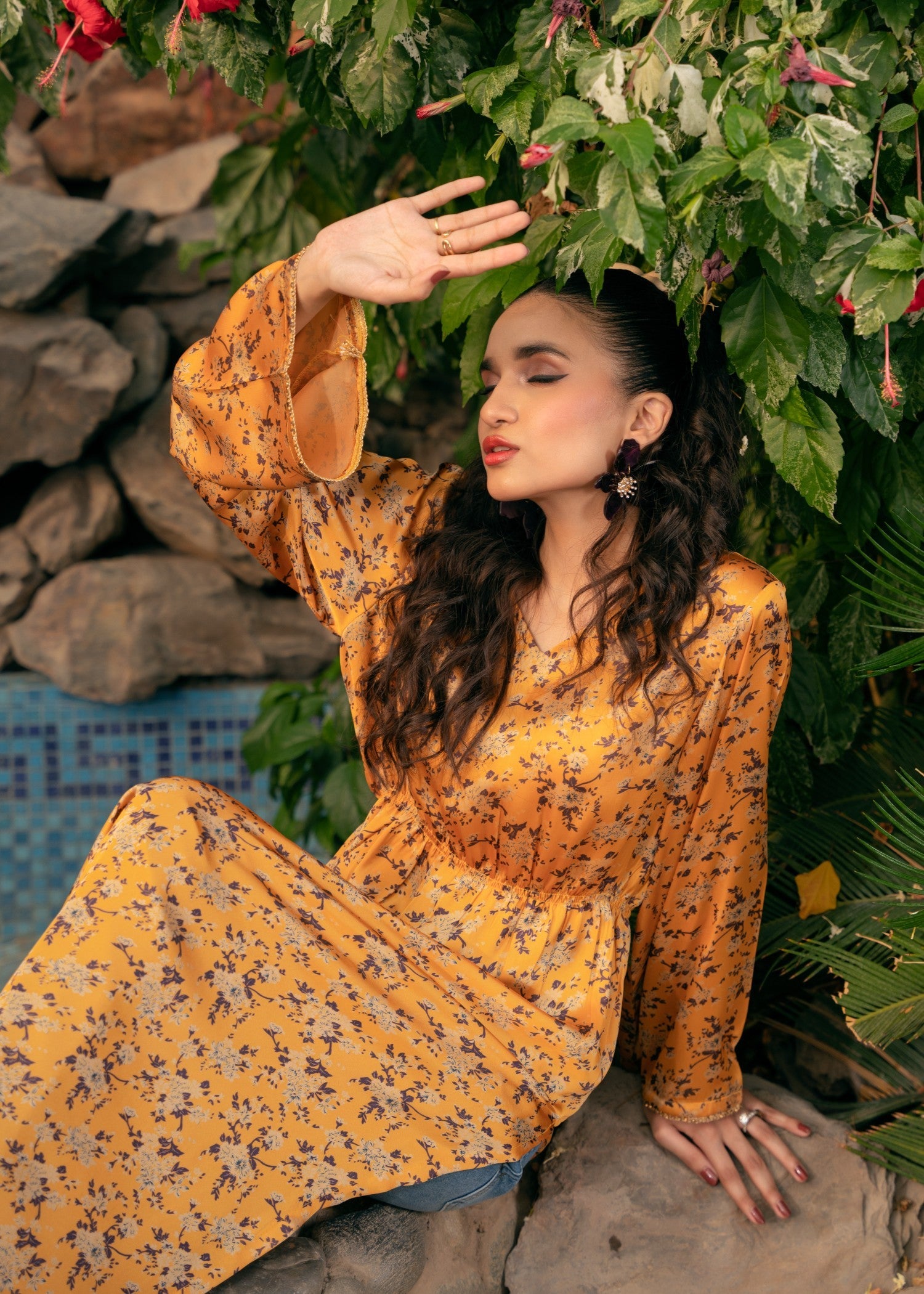 charmuse/shamooz Kaftan in Mustard