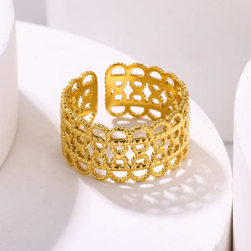 Hollow Flower Rings for Women - Gold Color Stainless Steel Floral Aesthetic Vintage Band