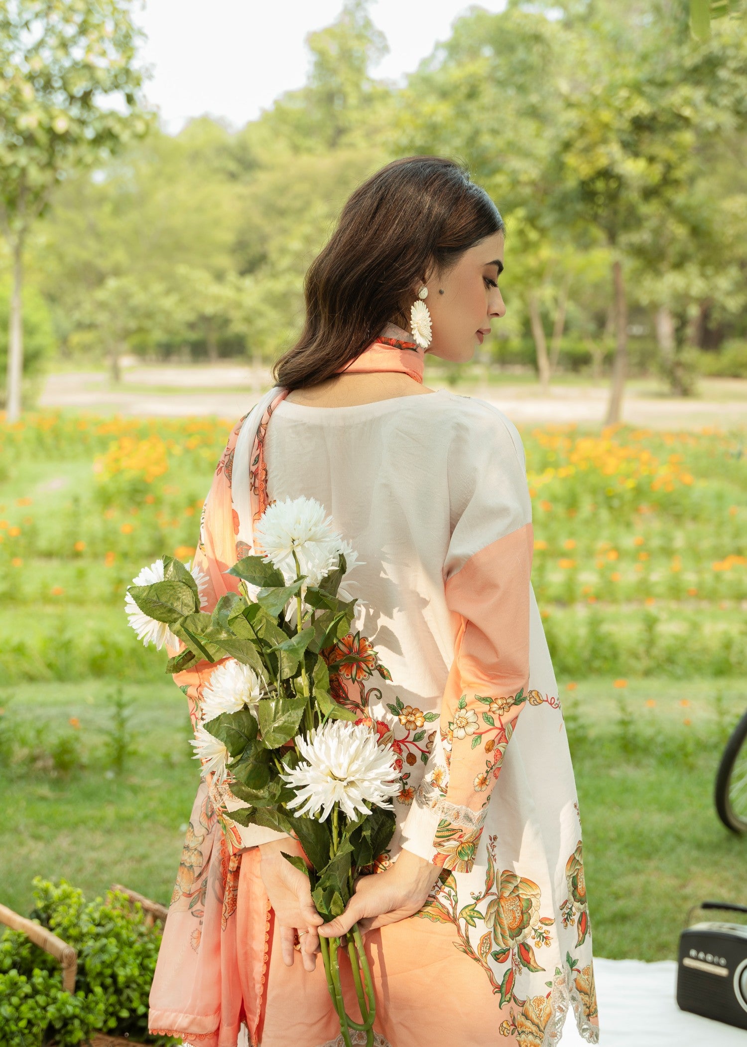 lawn Kurta Set in Multi