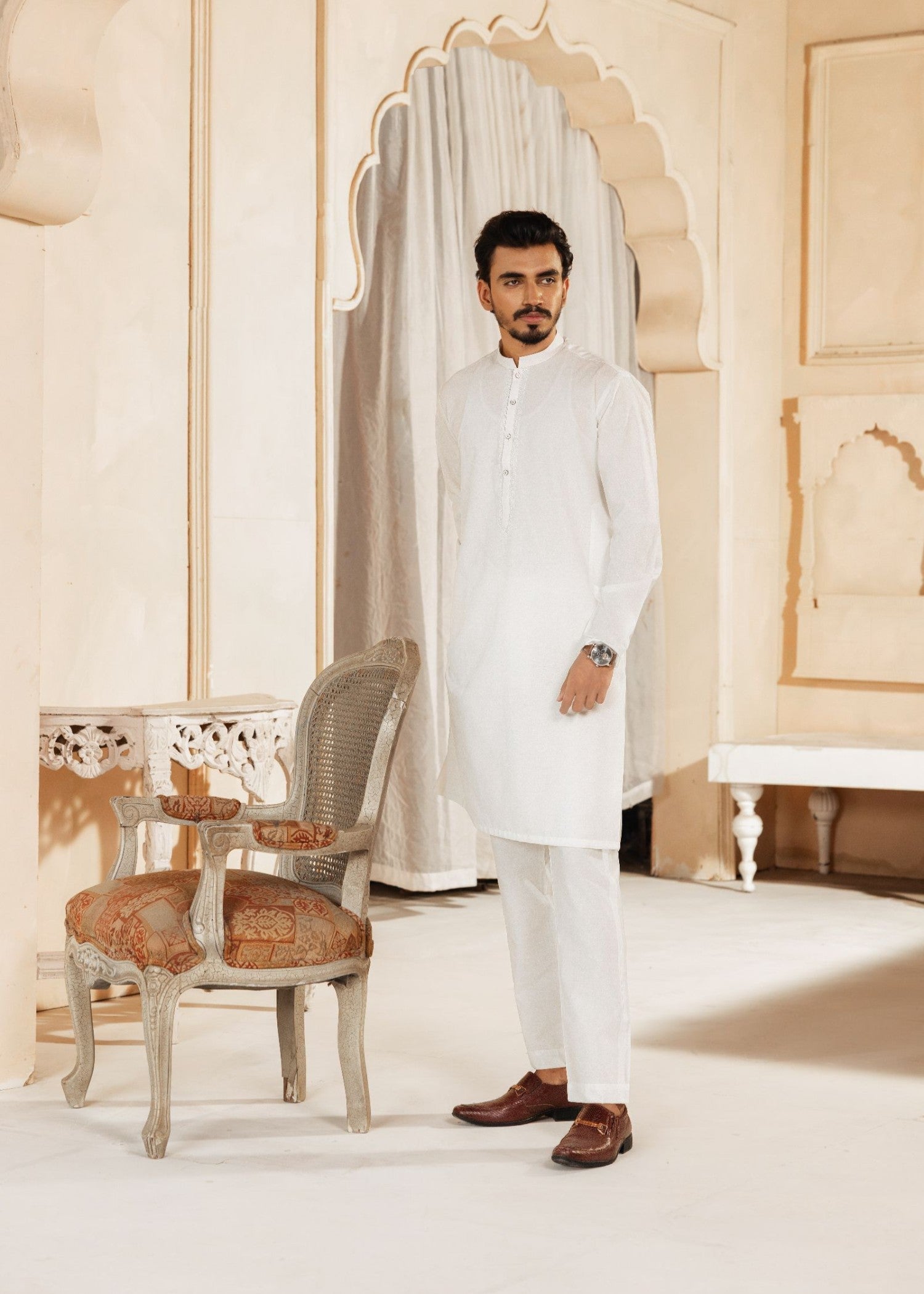 karandi Kurta Set in White