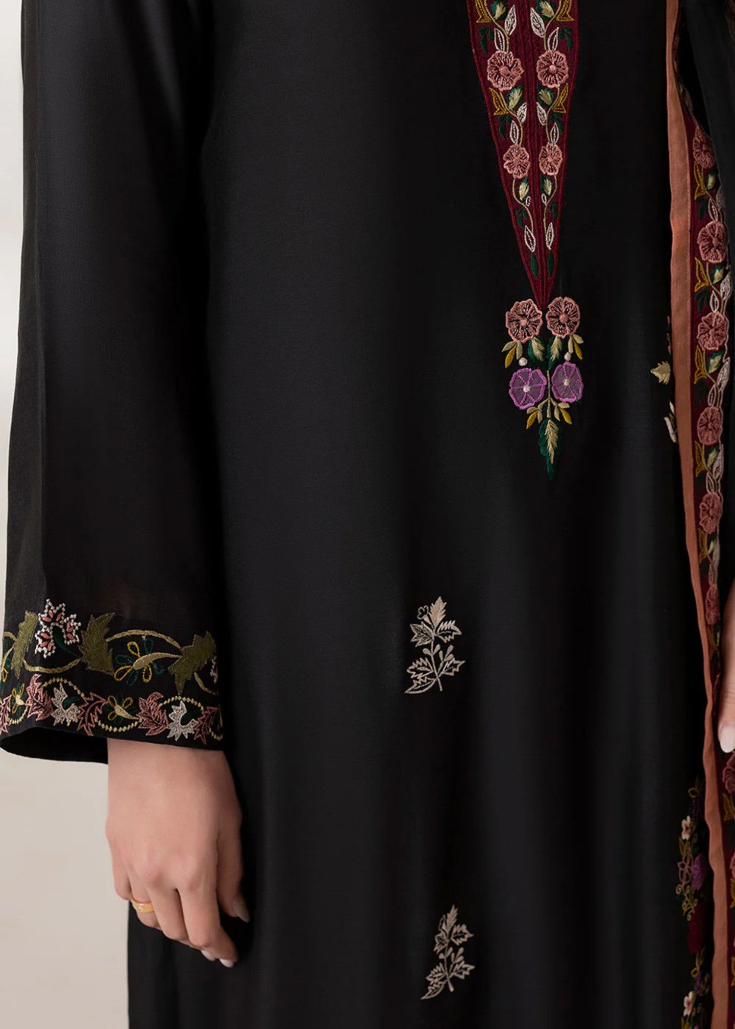 khaddi silk Kaftan in Black