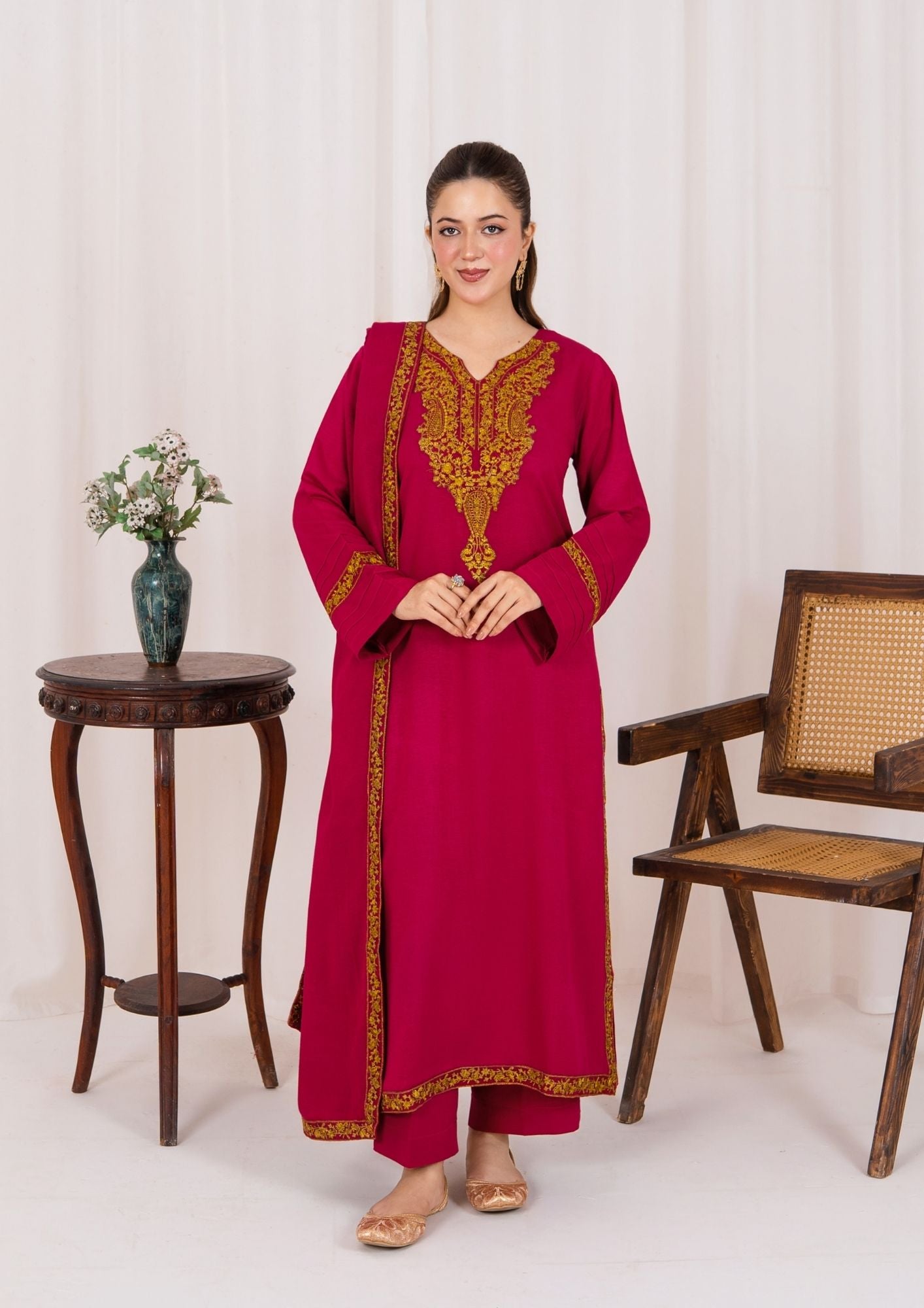 dhanak Kurta Set in Hot pink