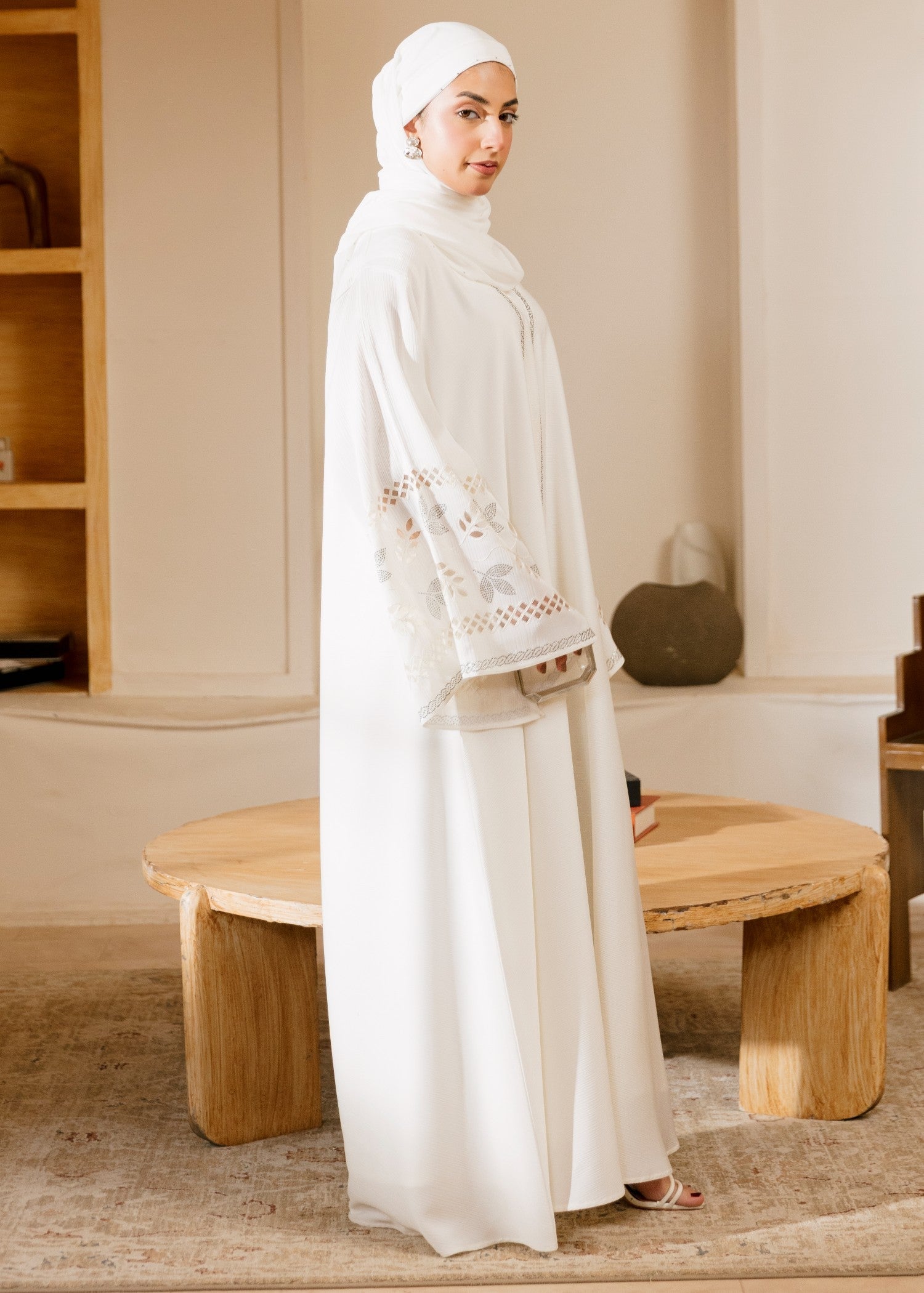 nidha blend Abaya in White