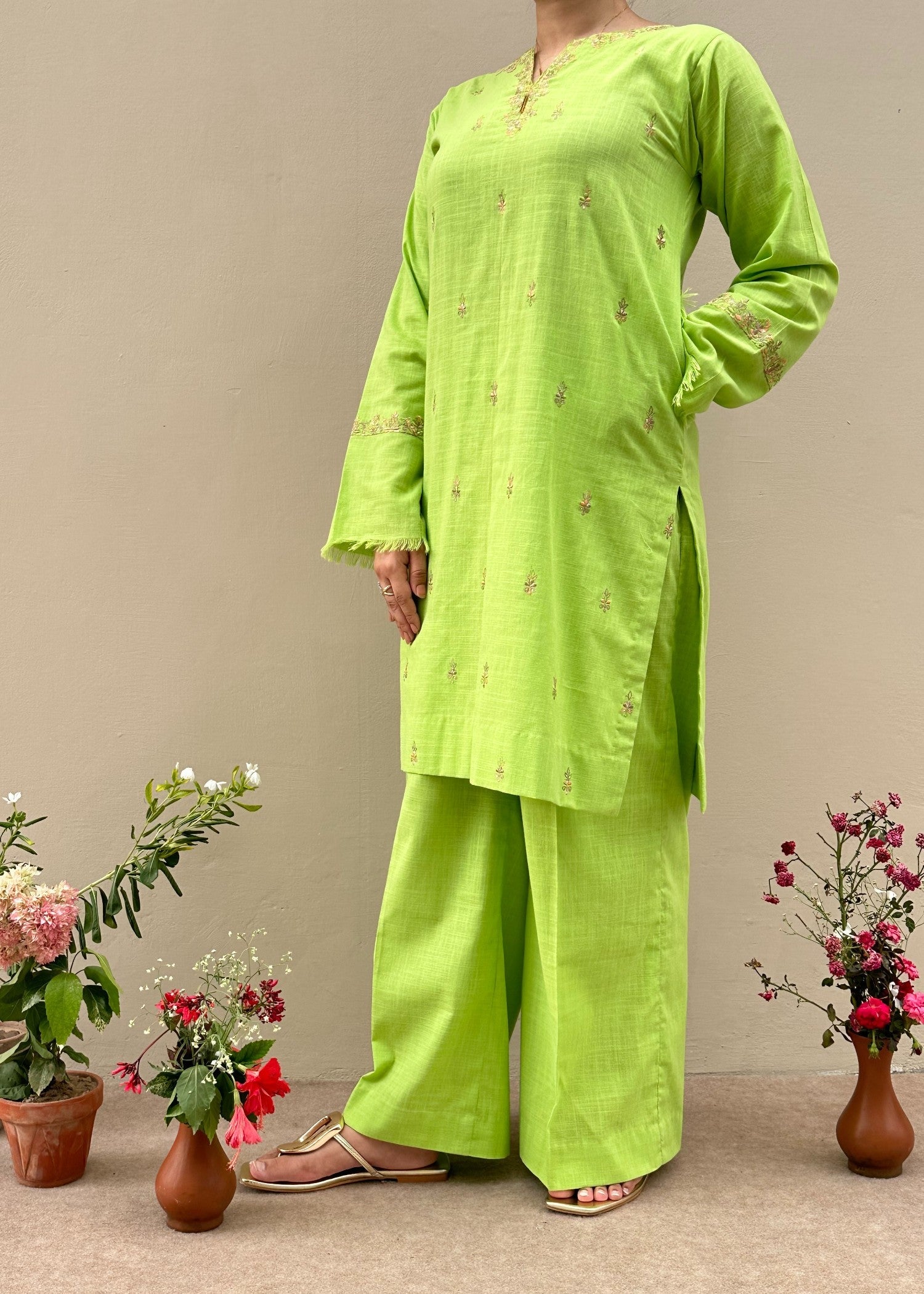slub lawn Kurta Set in Neon green