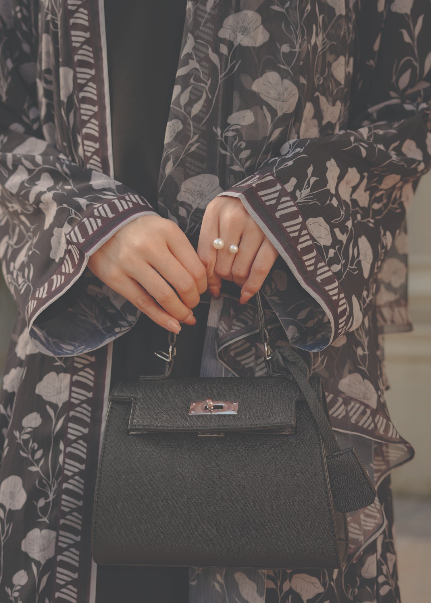 chiffon Abaya in Black
