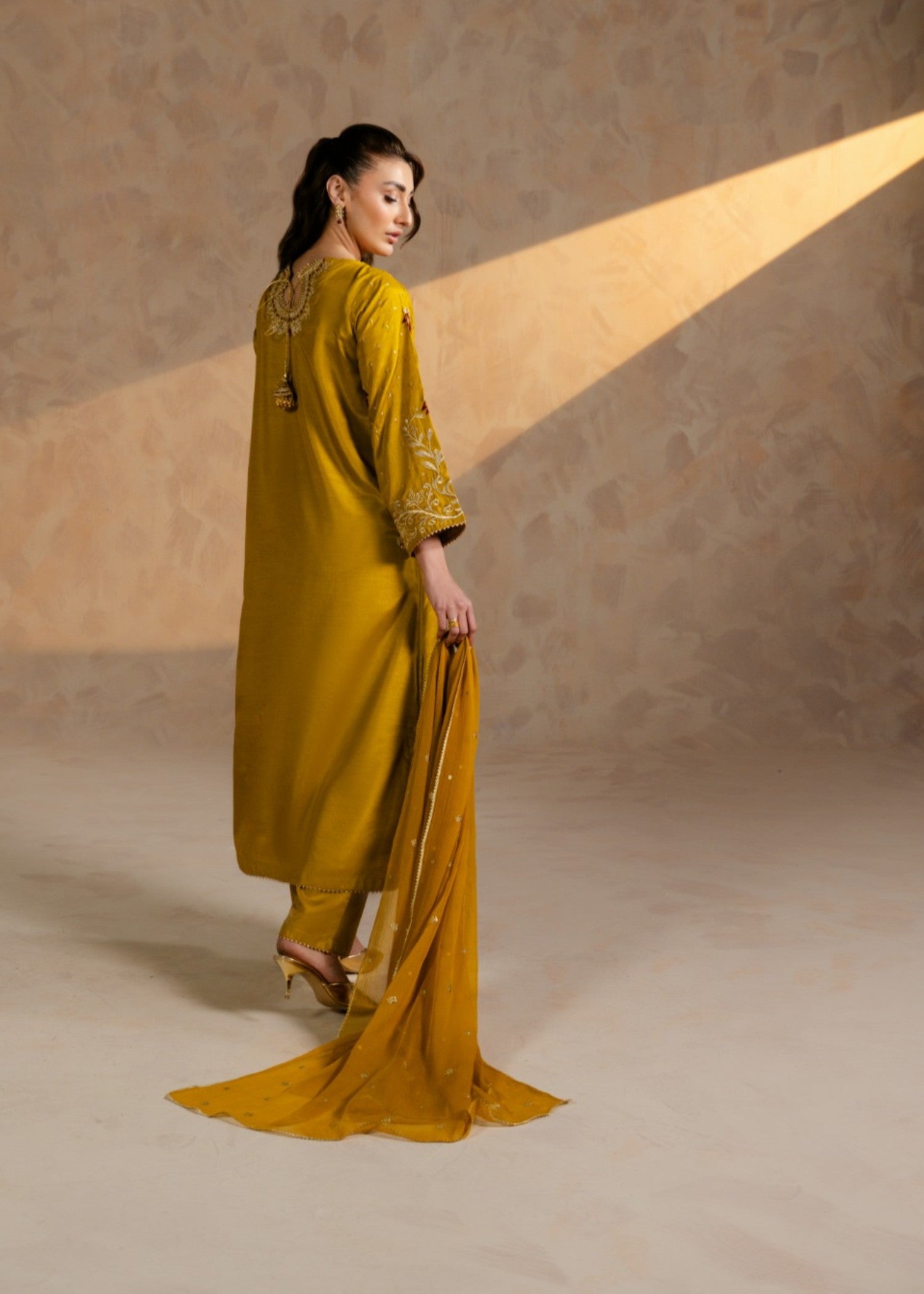 medium silk Kurta Set in Mustard