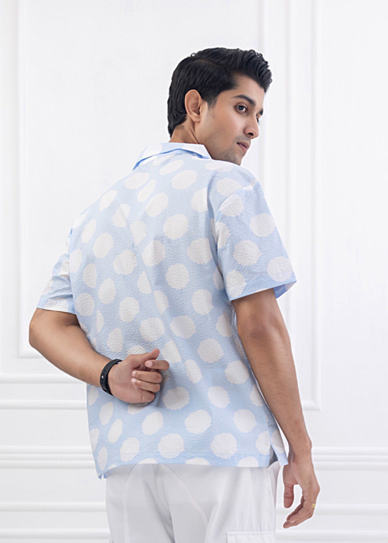 cotton Casual Shirt in Off-white, ice blue