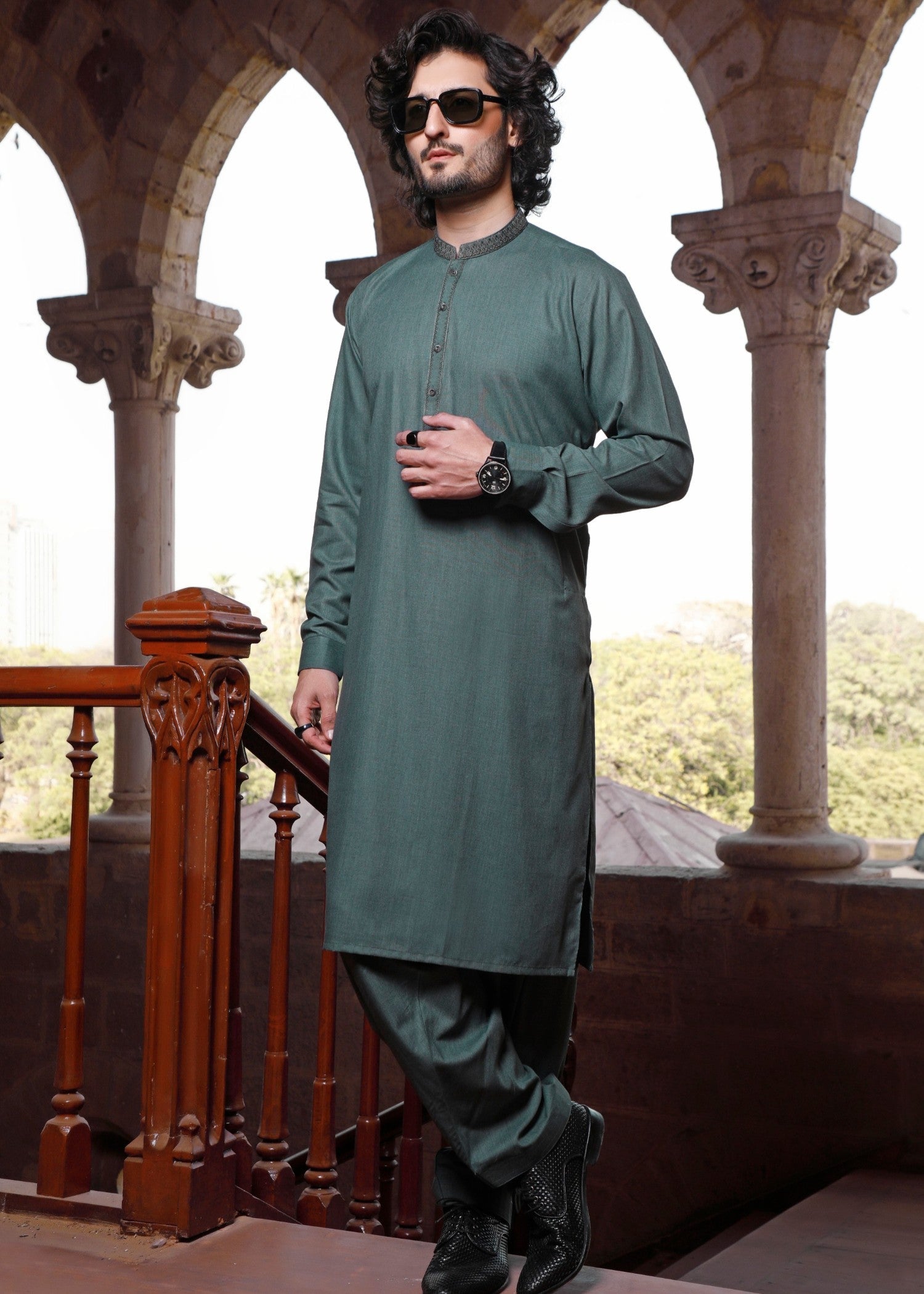 wash & wear Shalwar Kameez in Green