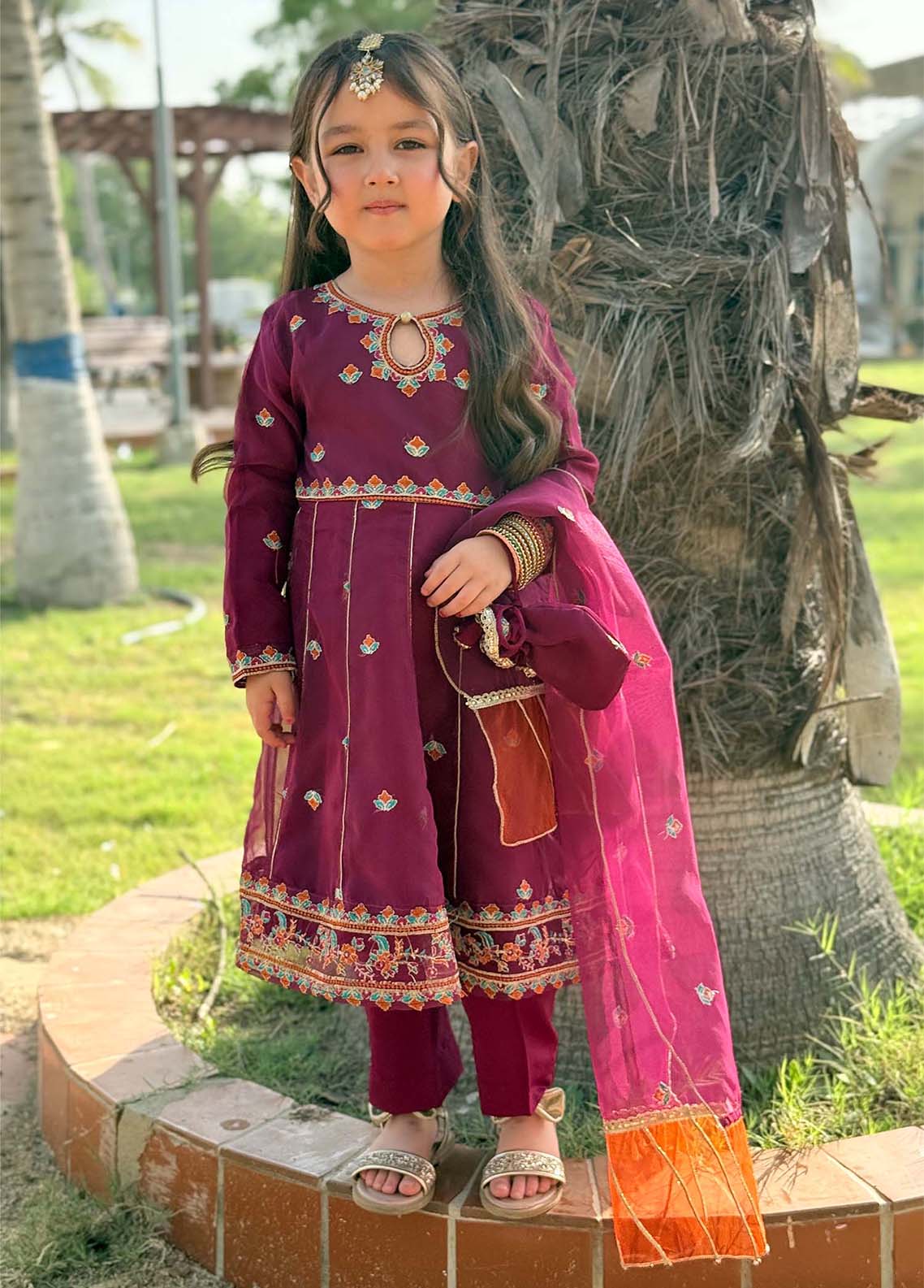 organza Pishwas in Magenta