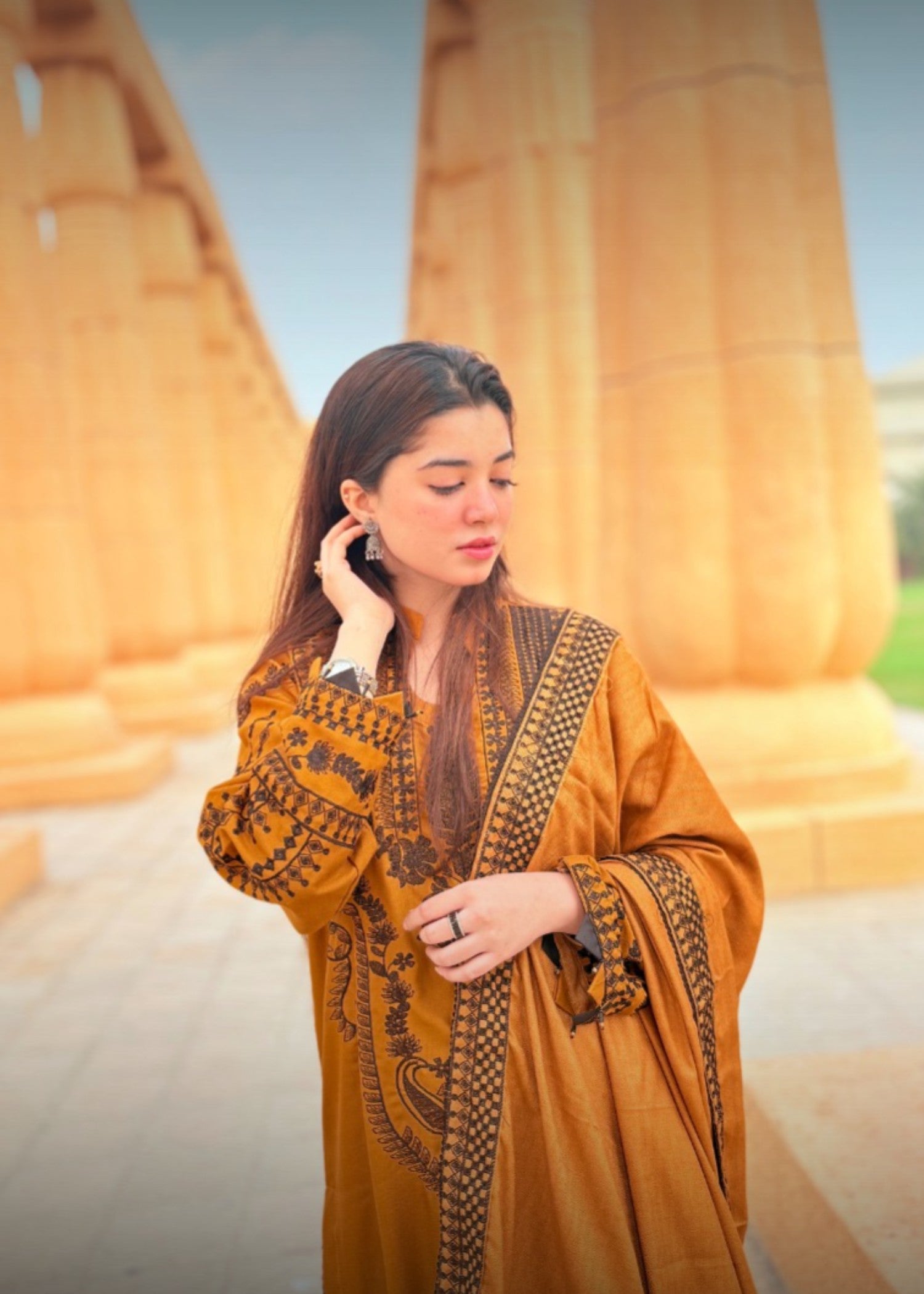 dhanak Kurta Set in Hazelwood brown