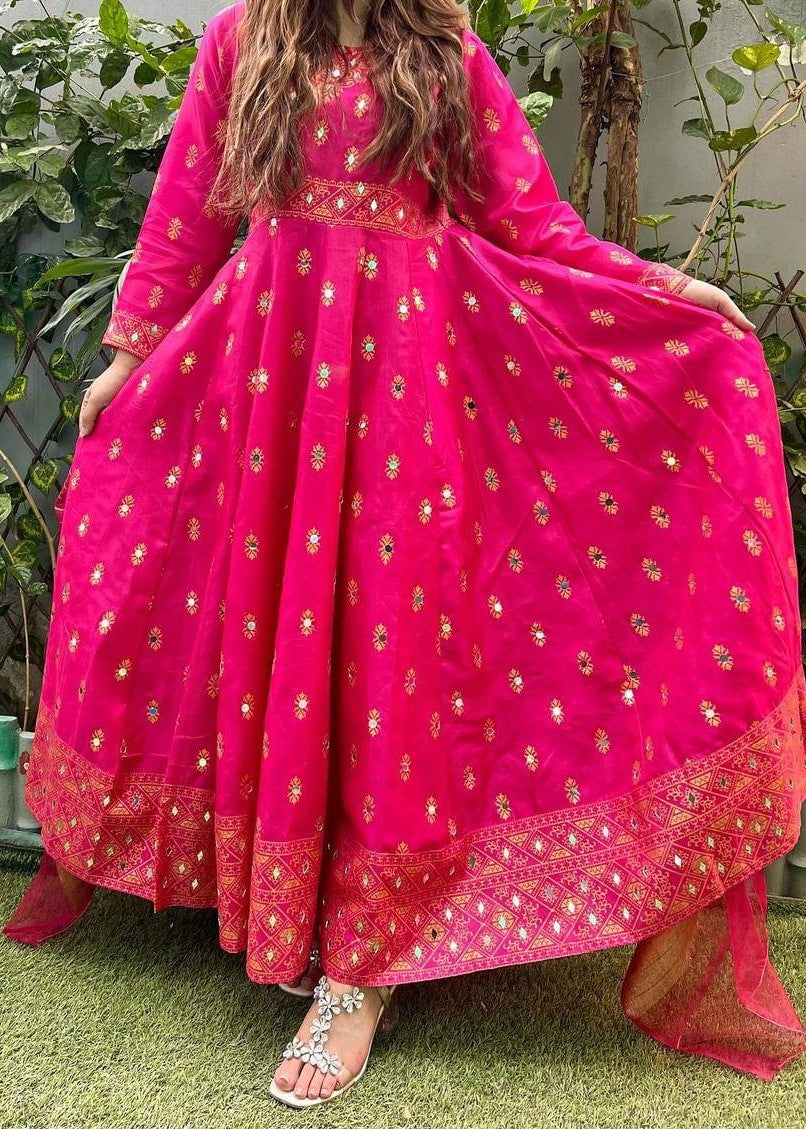 lawn Maxi in Shocking pink