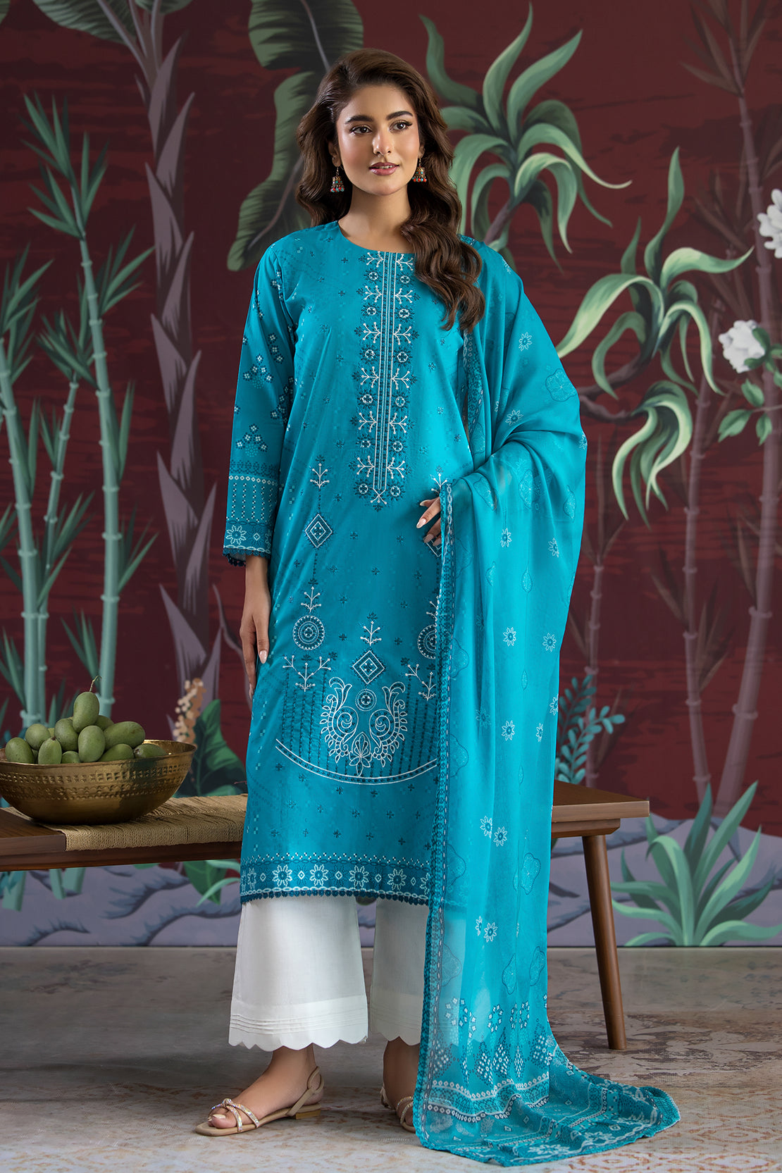 bemberg crinkle chiffon Unstitched in Blue