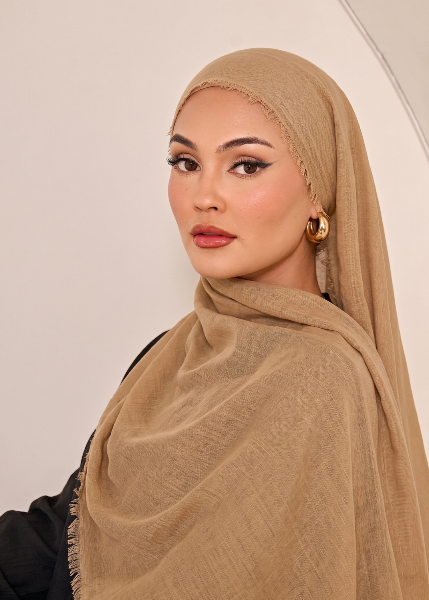 lawn Hijab in Camel brown