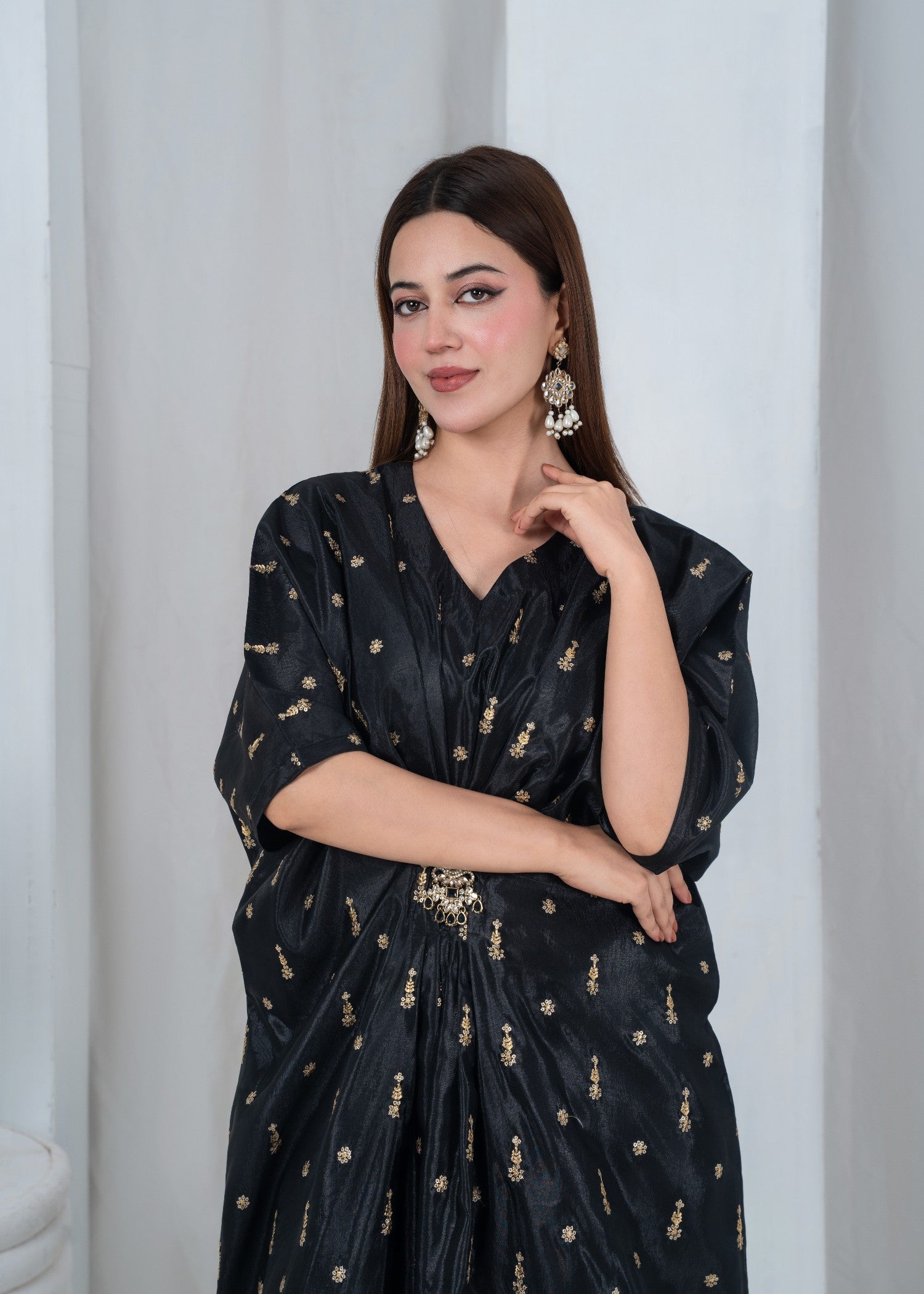 kattan silk Kaftan in Black