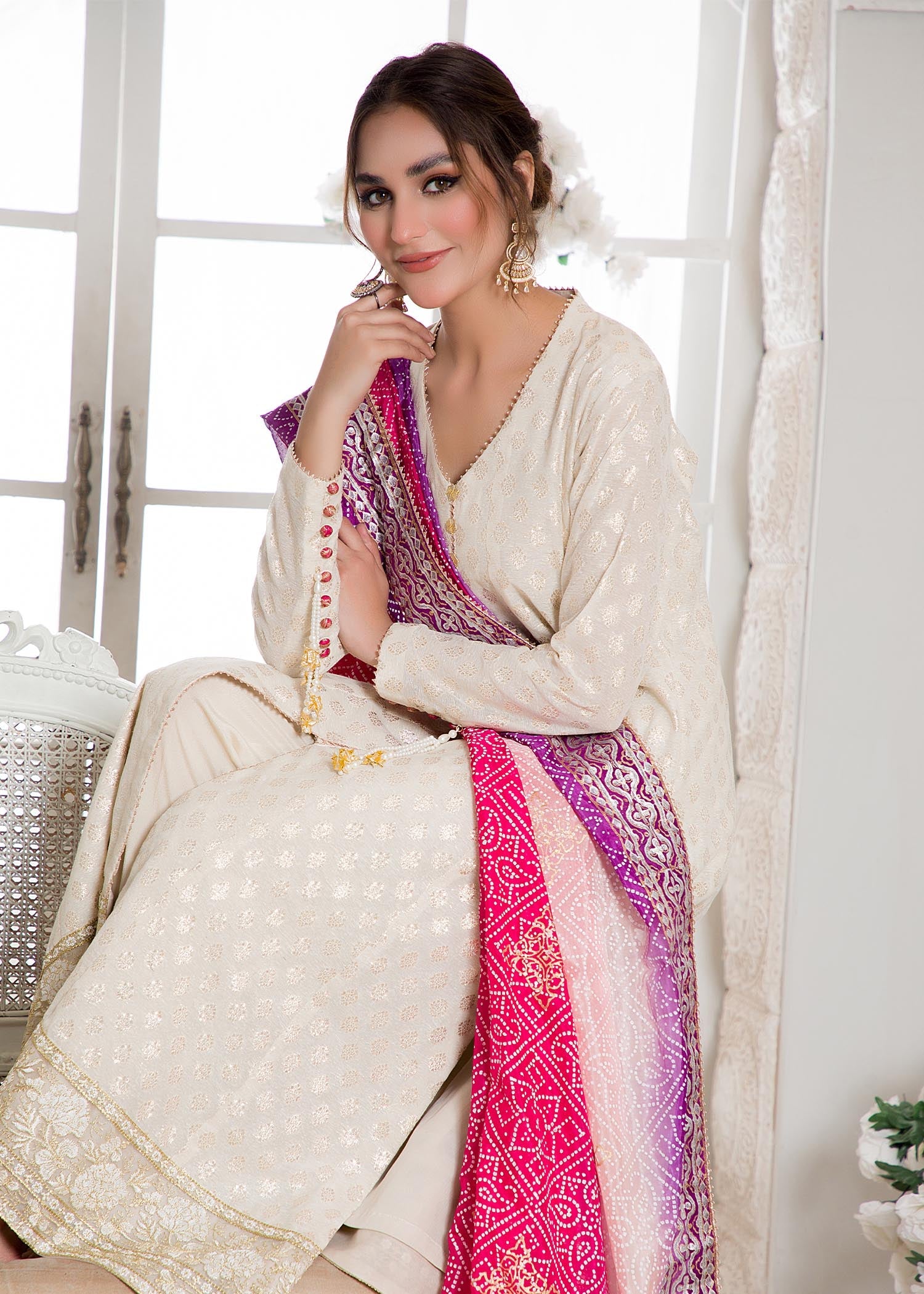 karandi jacquard Kurta Set in Ivory