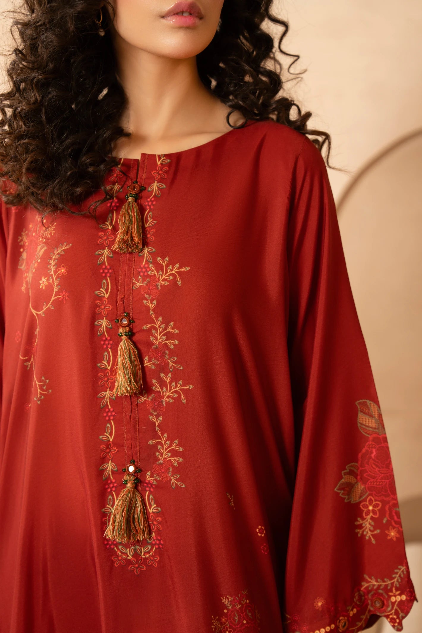 zari lawn Kaftan in Red