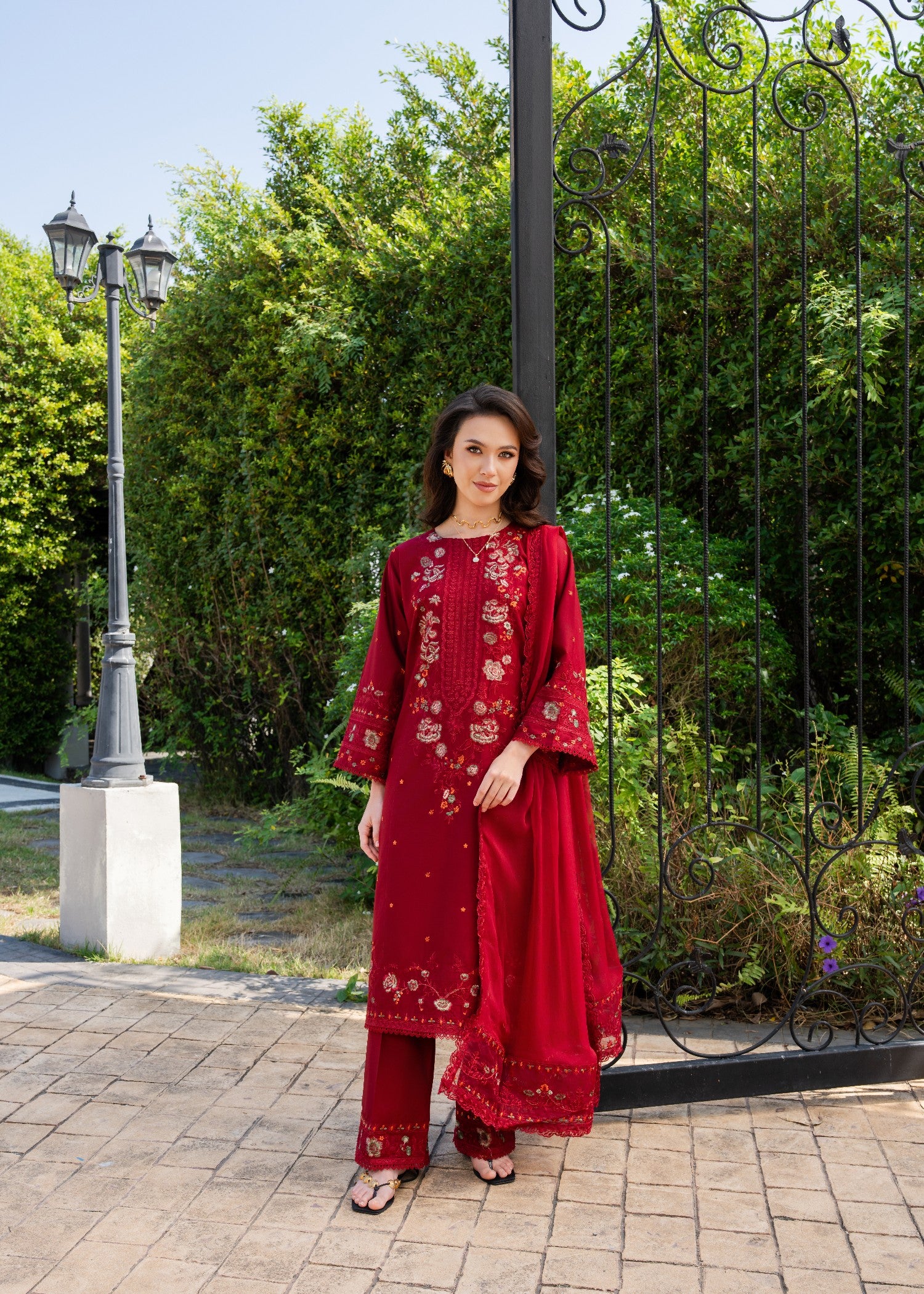 lawn Kurta Set in Berry red