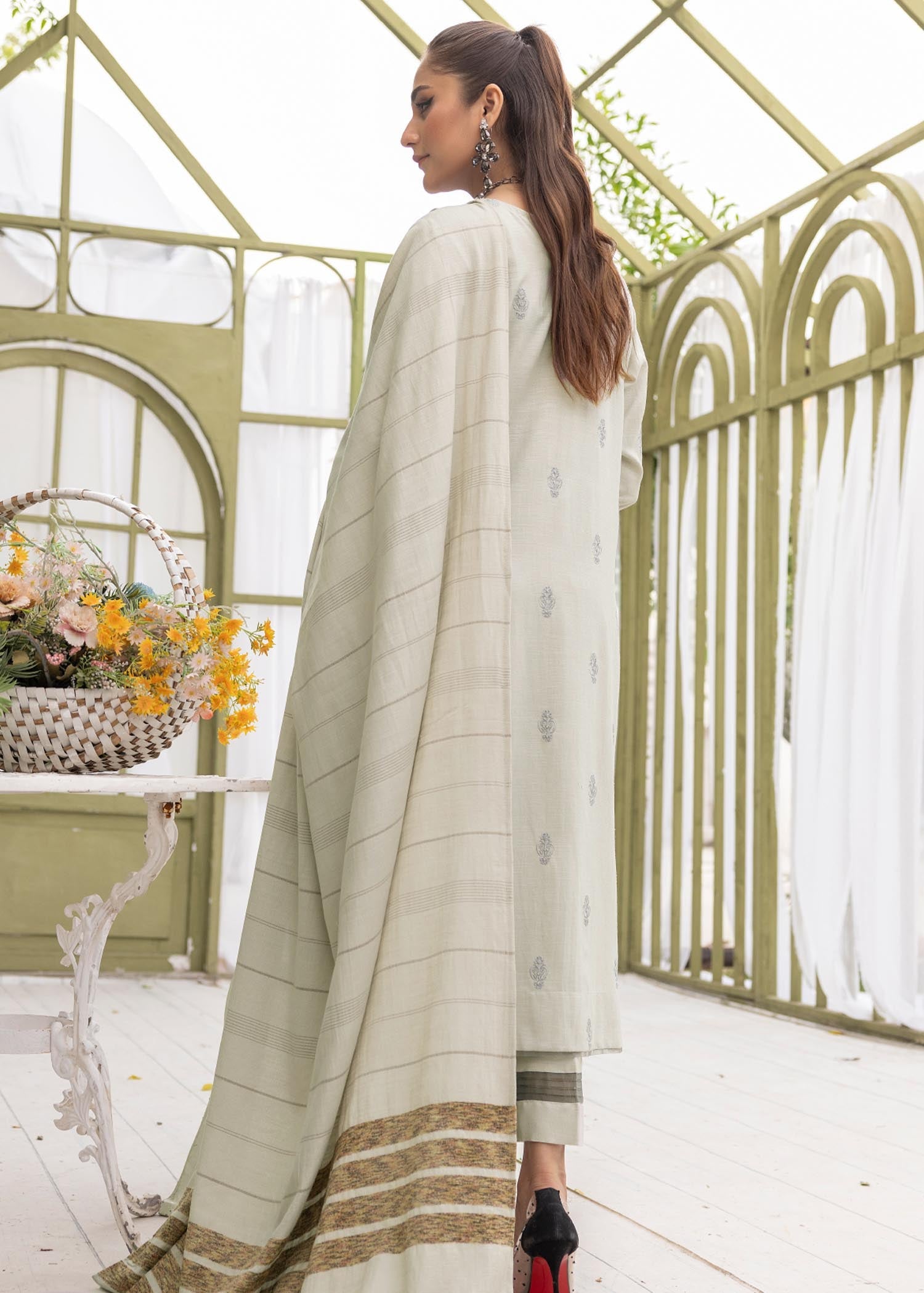 wool Unstitched in Grey