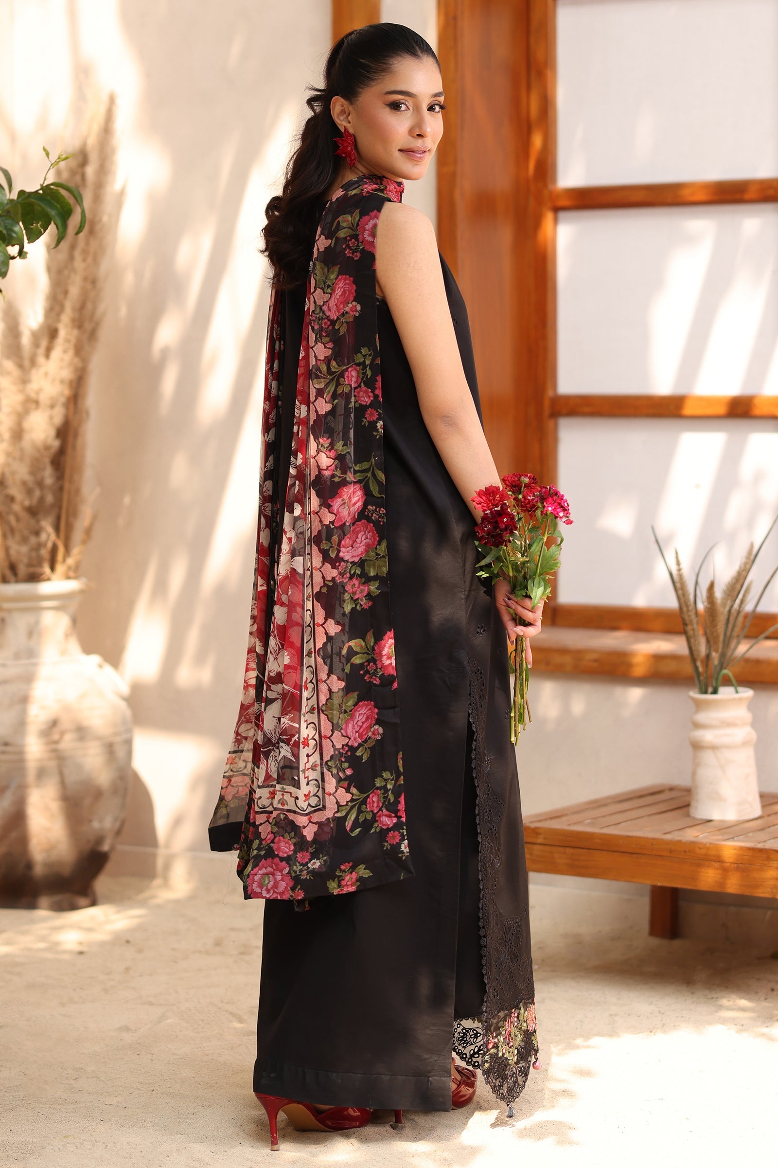 Raaya Rameen Lawn – ZENITH