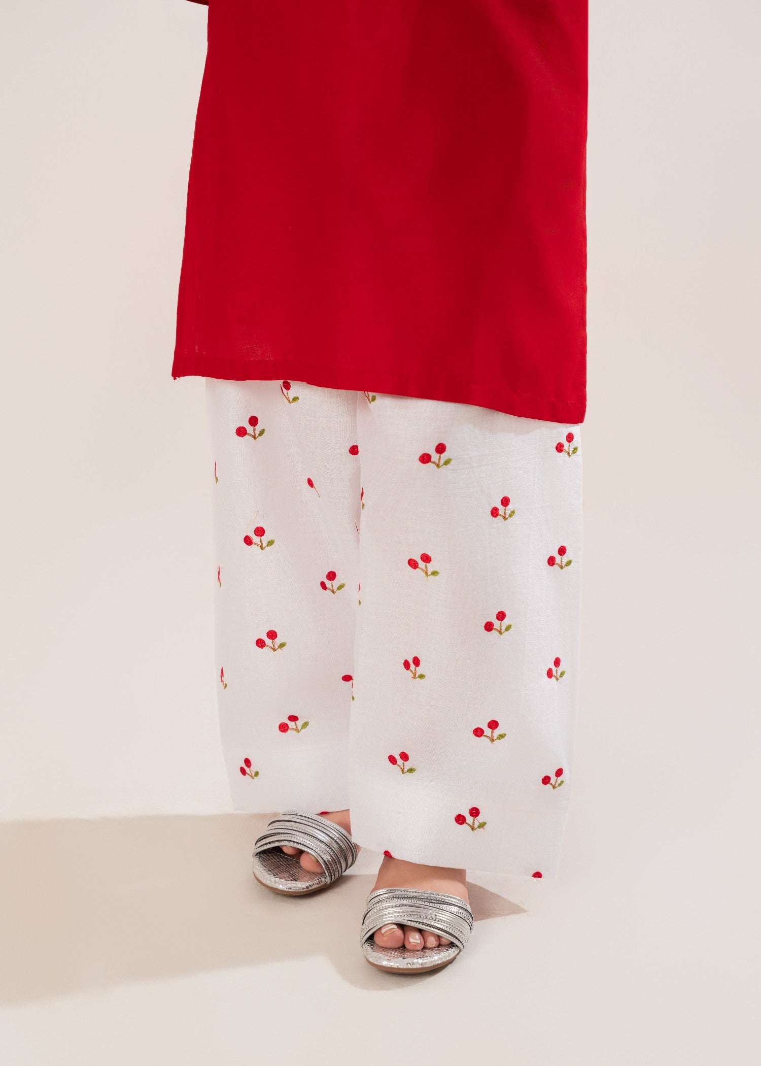 cotton Kurta Set in White, red