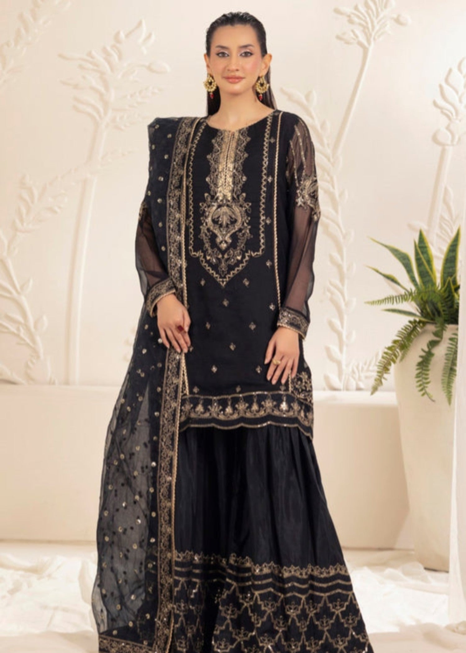 bemberg crinkle chiffon Gharara in Jet black