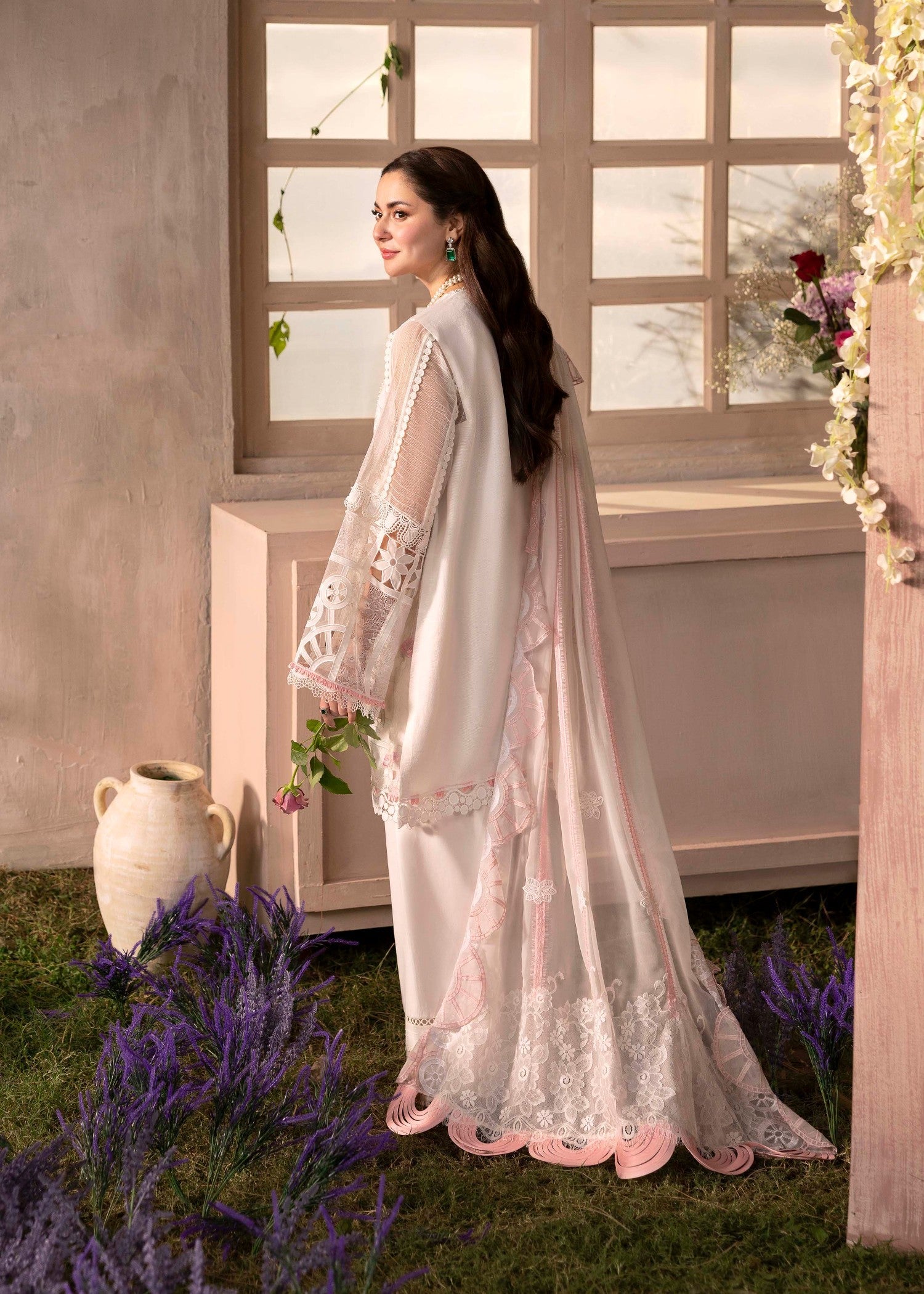 voile Unstitched in White