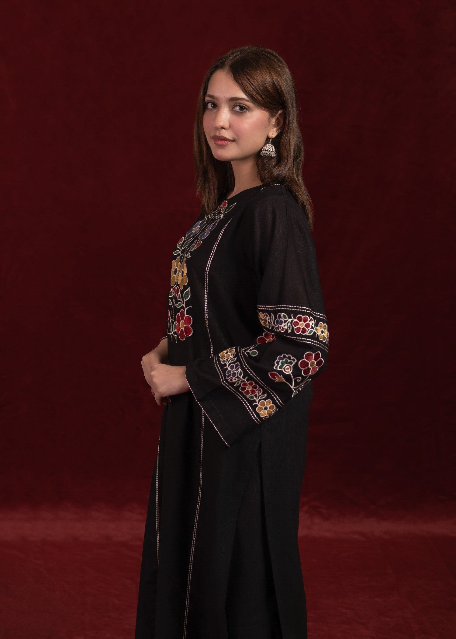 slub khaddar Kurta Set in Black